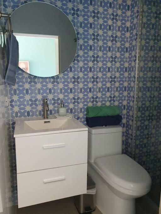 Acogedor Apto en piso 22 vista al mar