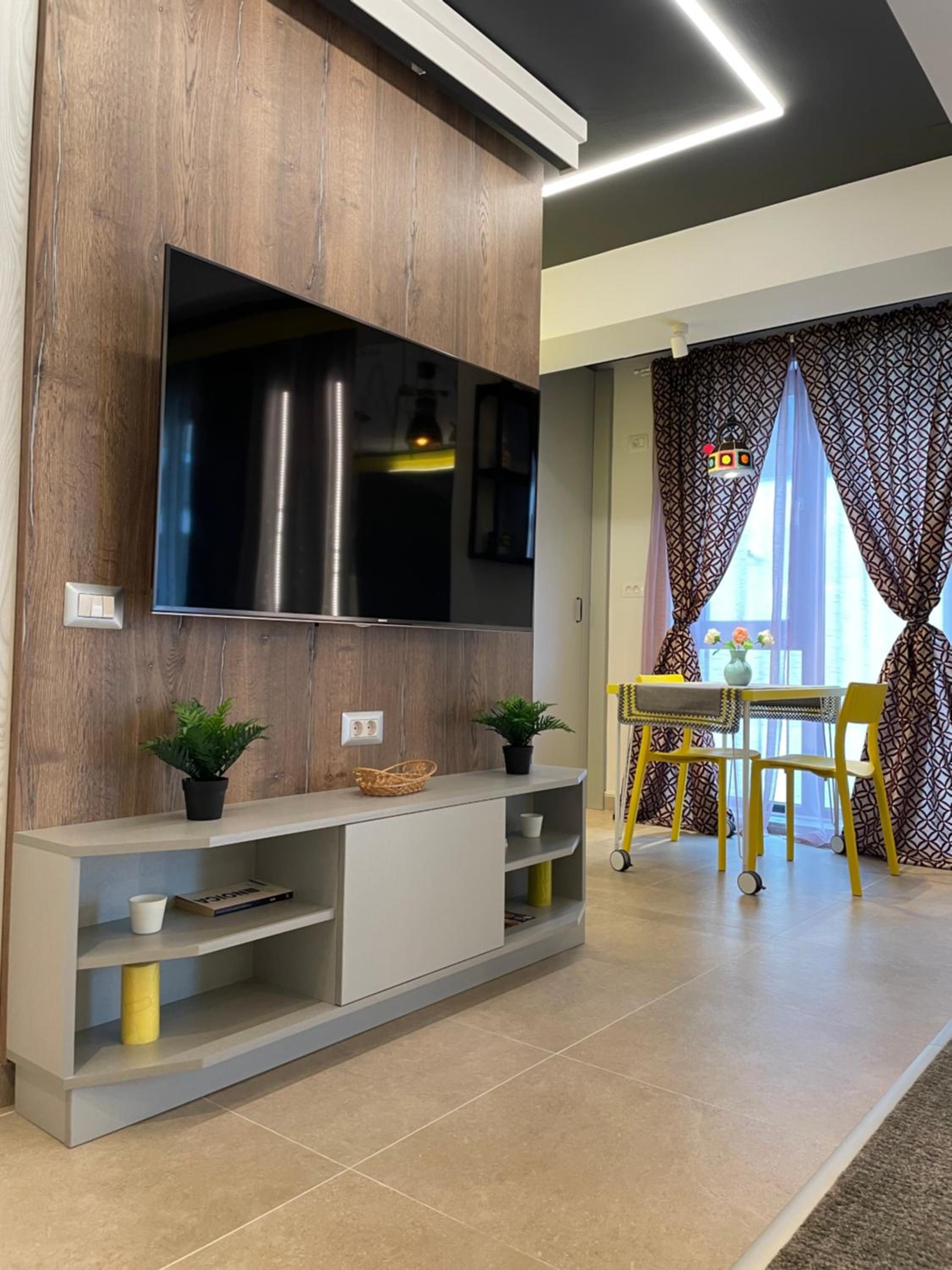 StudioKris