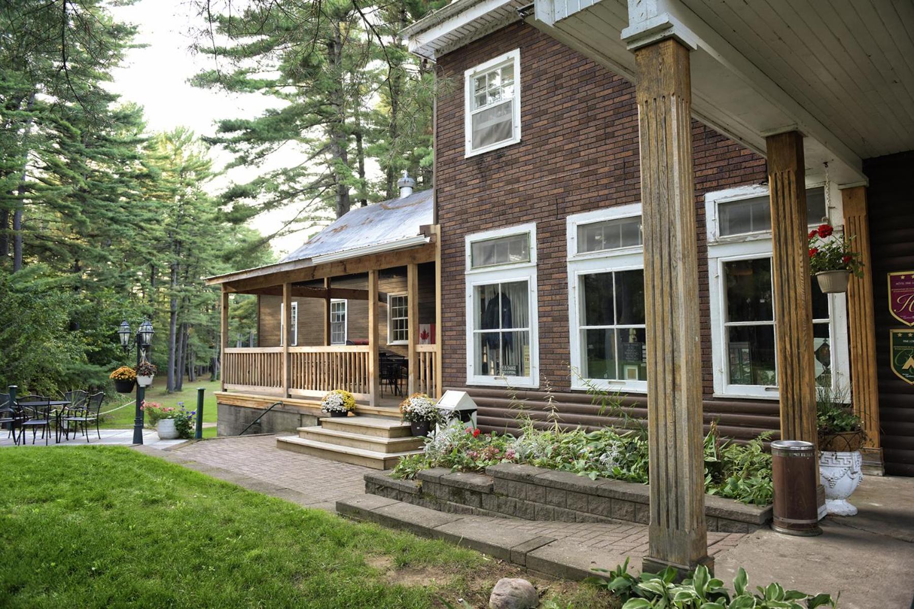 Pine Lodge