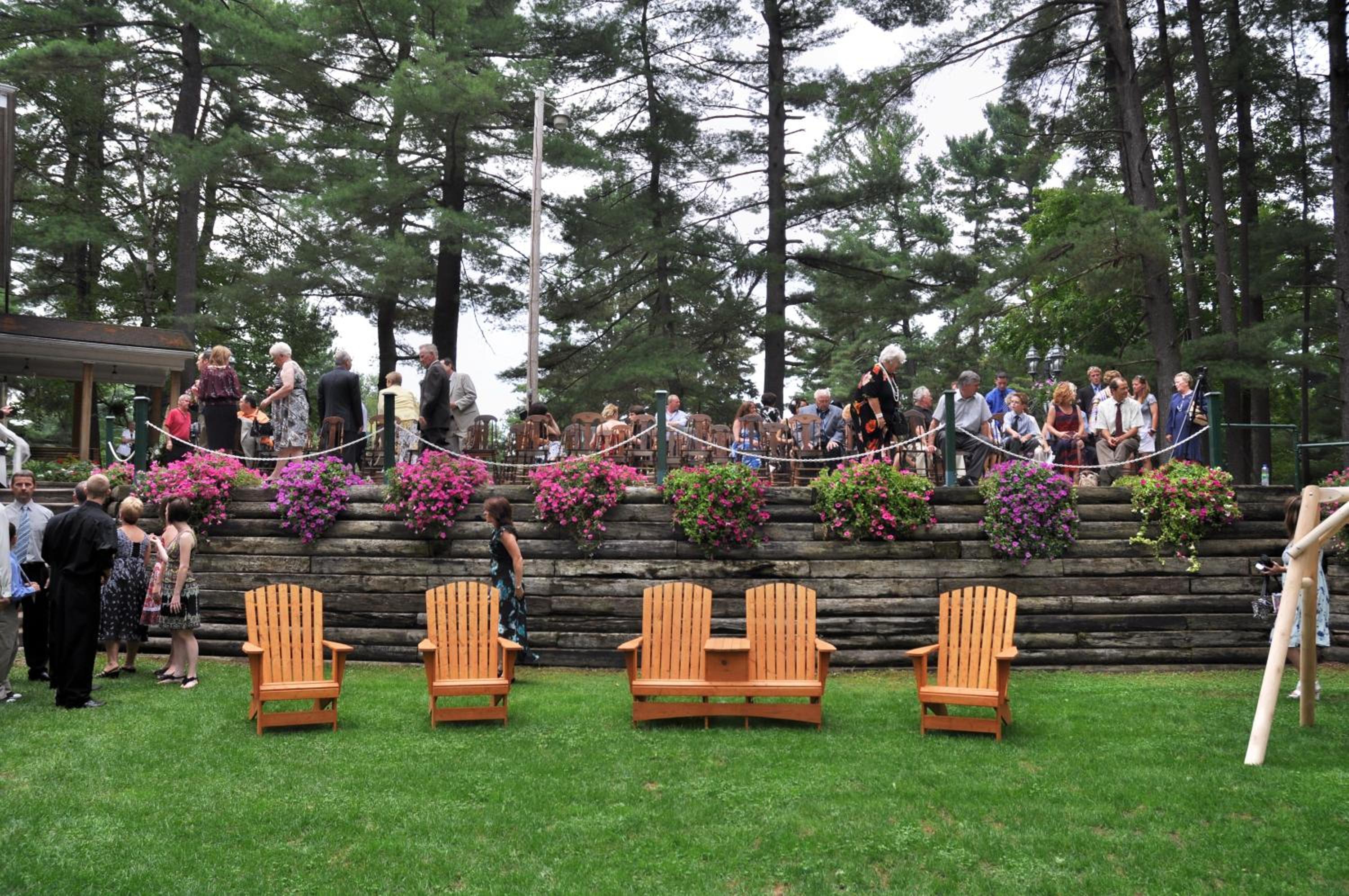 Pine Lodge
