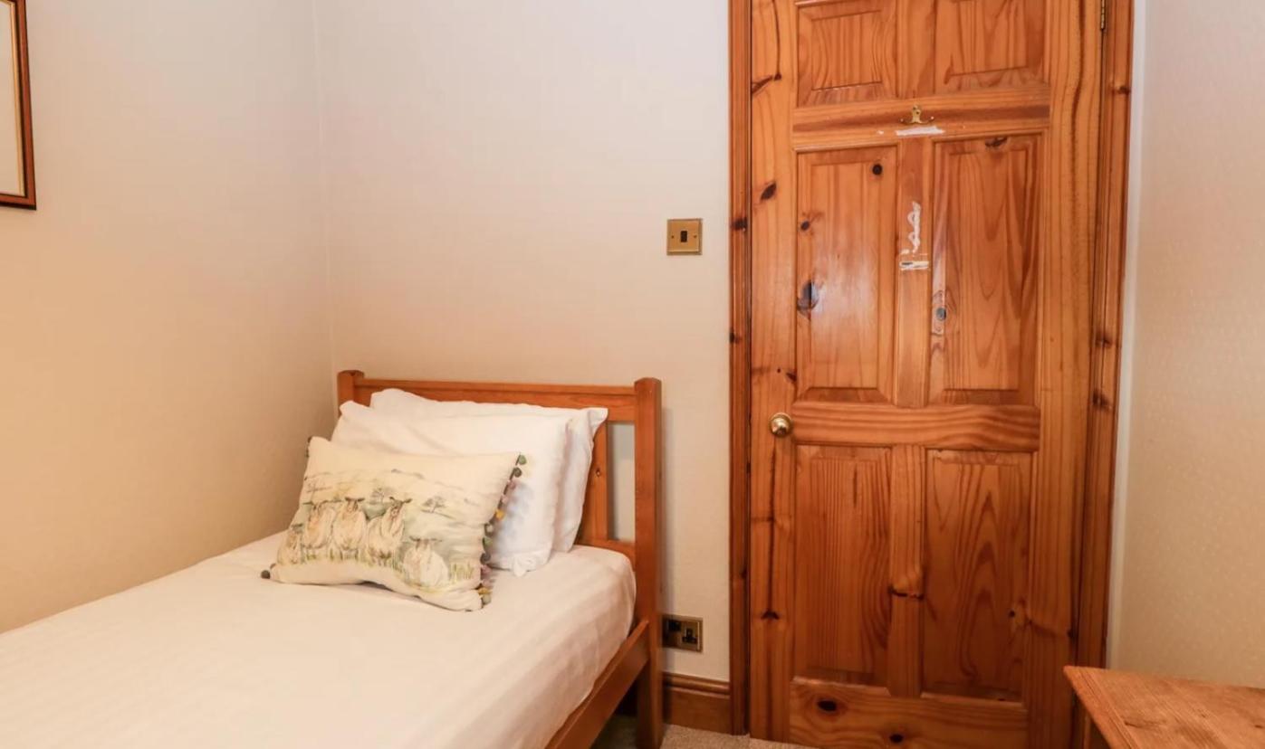 Scandale Cottage