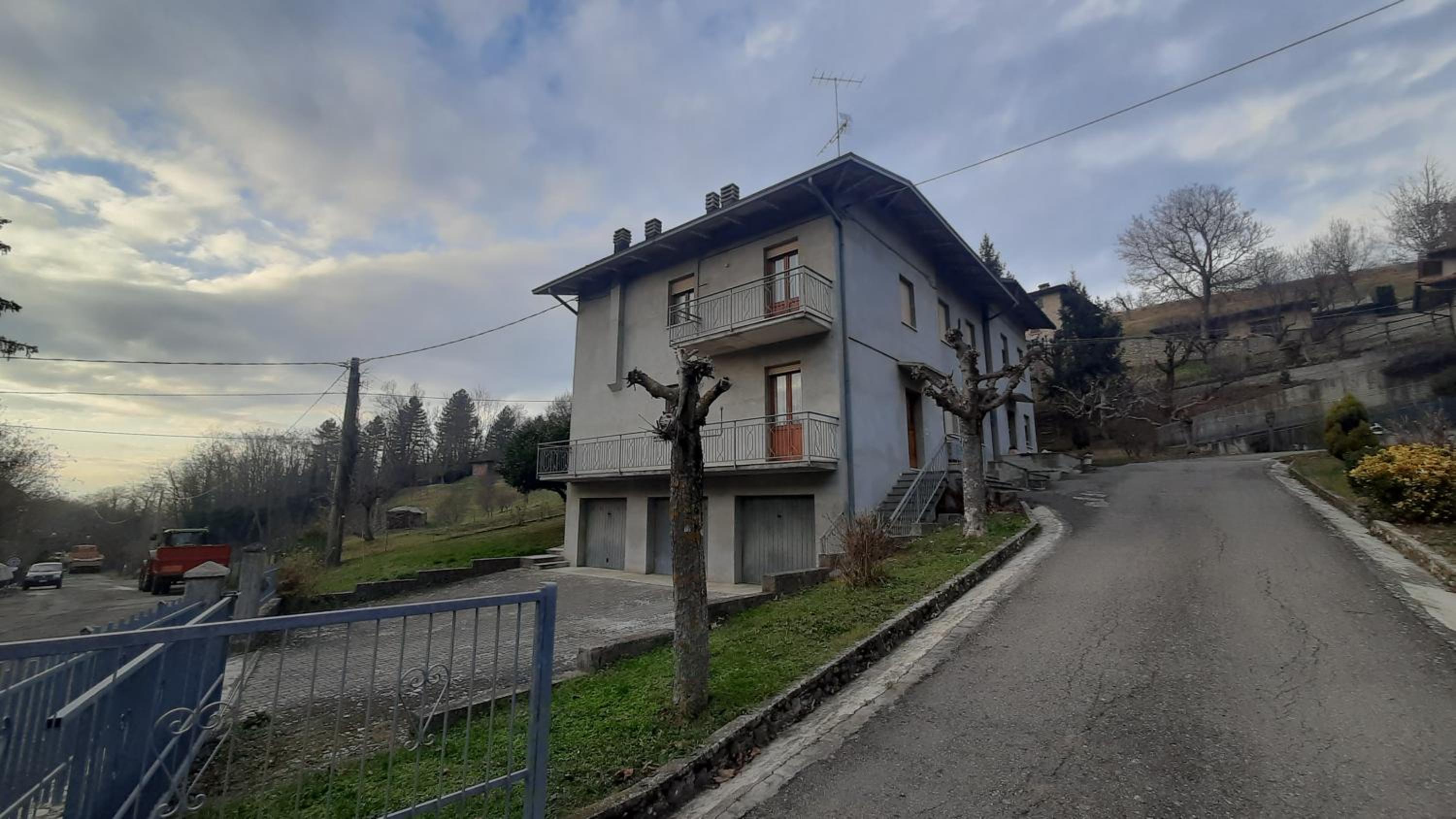 Casa con ingresso indipendente