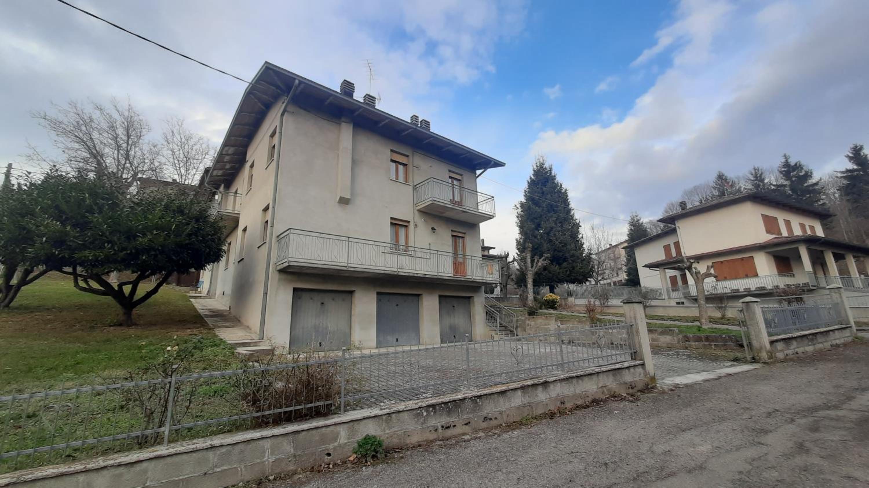 Casa con ingresso indipendente
