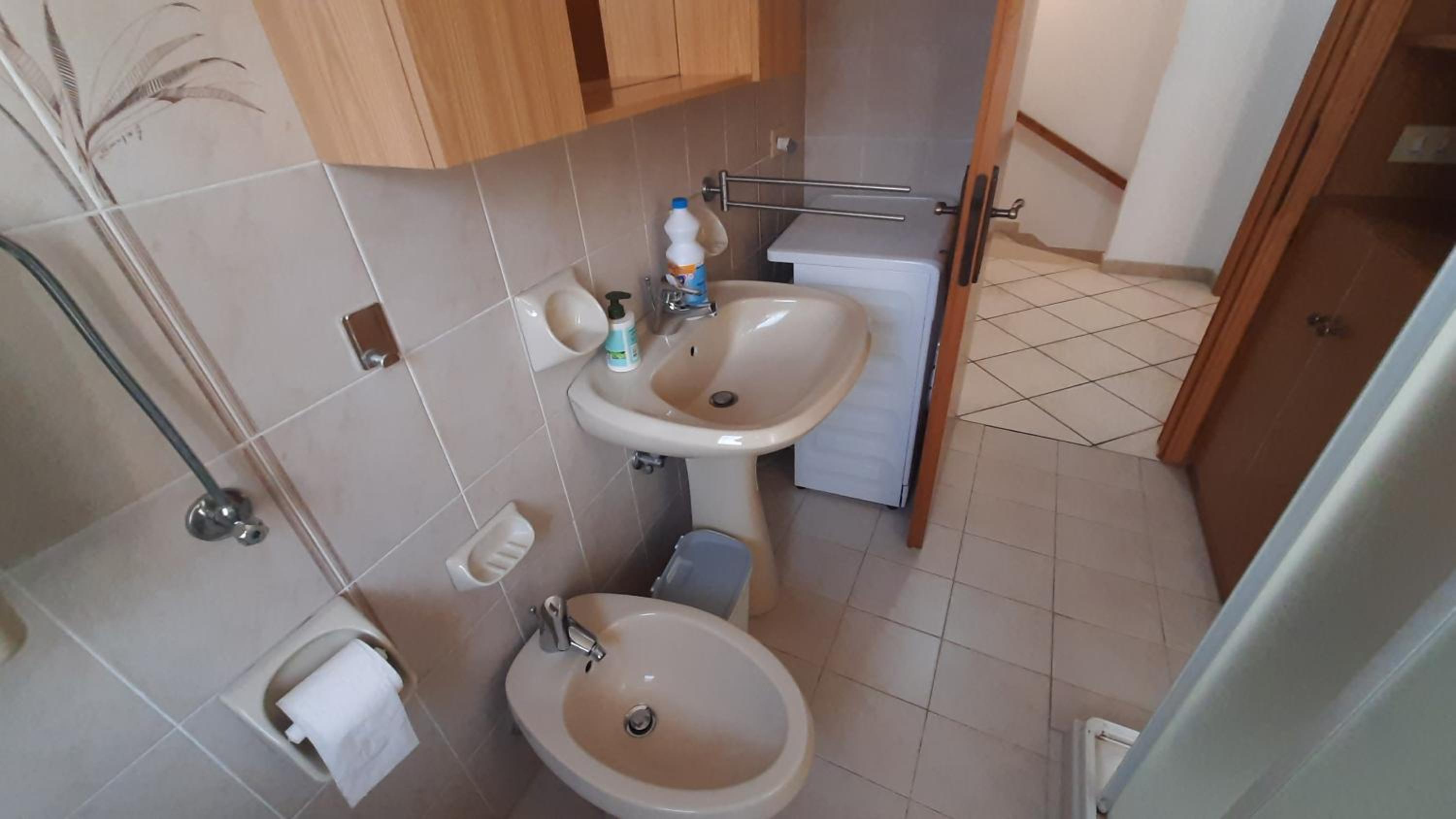 Casa con ingresso indipendente