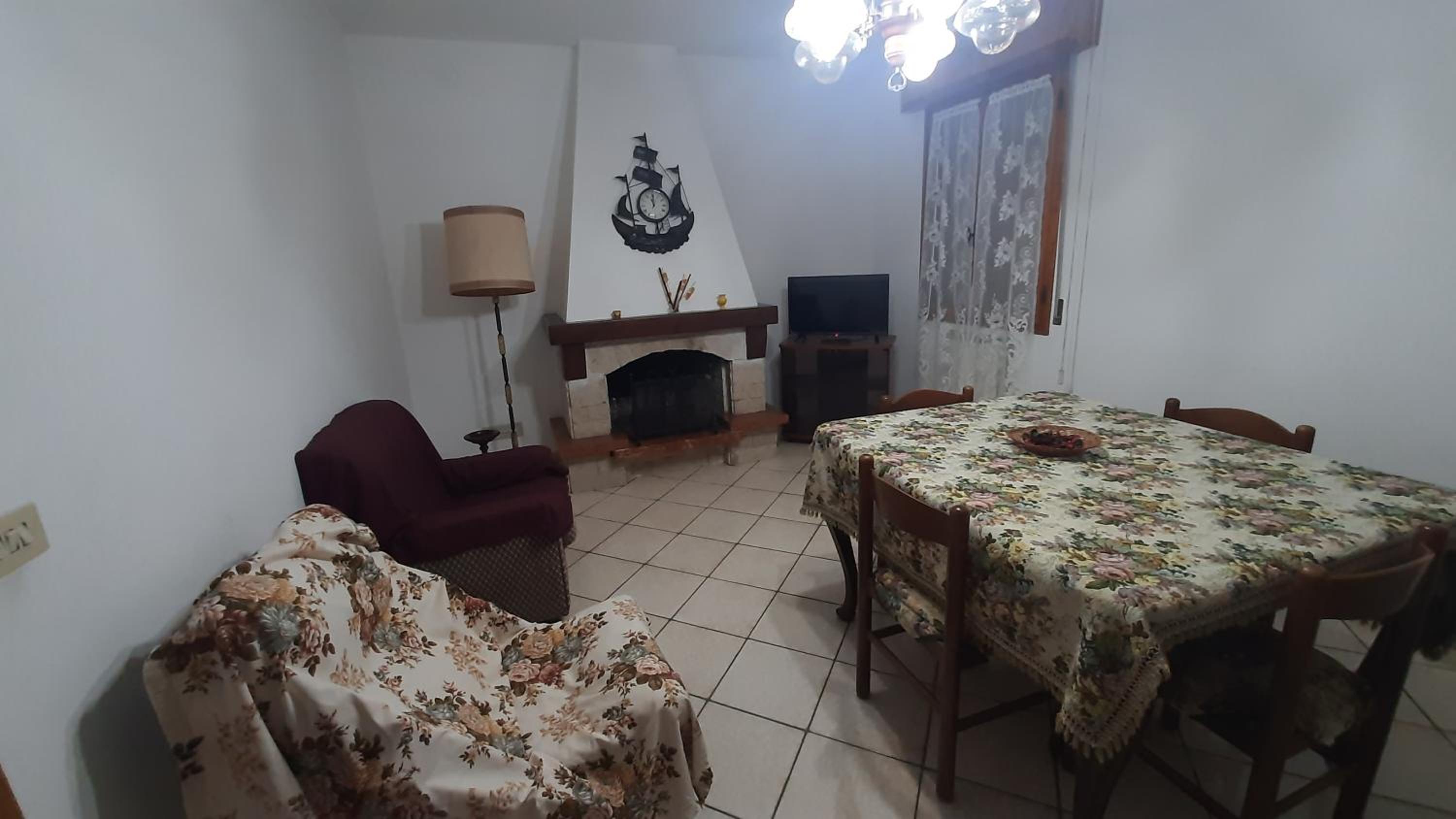 Casa con ingresso indipendente
