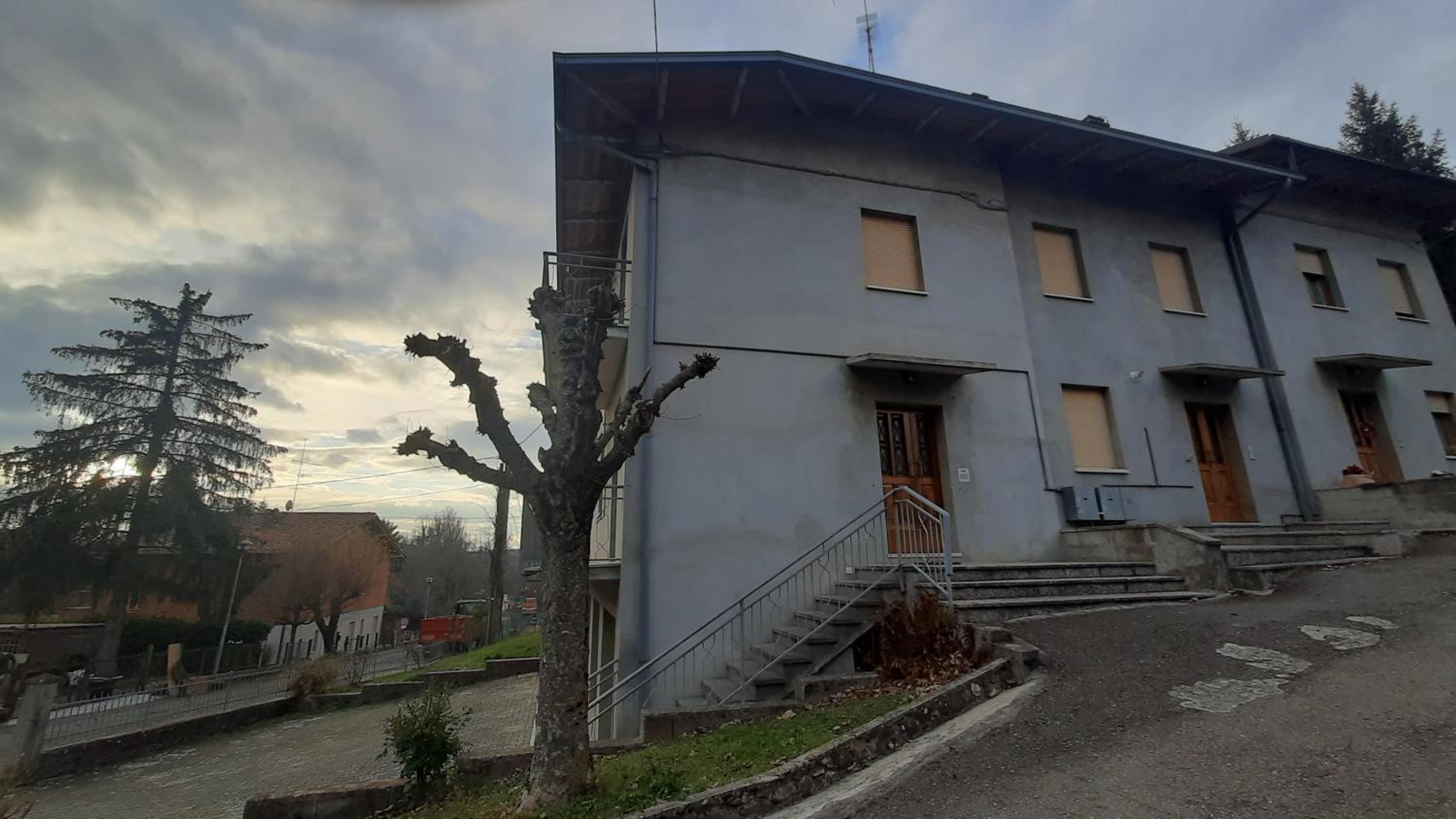 Casa con ingresso indipendente
