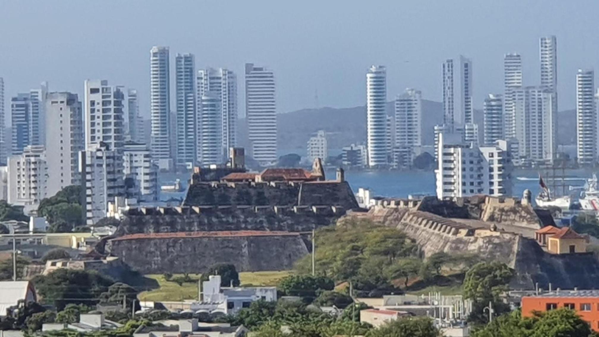 Acogedor Apto en piso 22 vista al mar