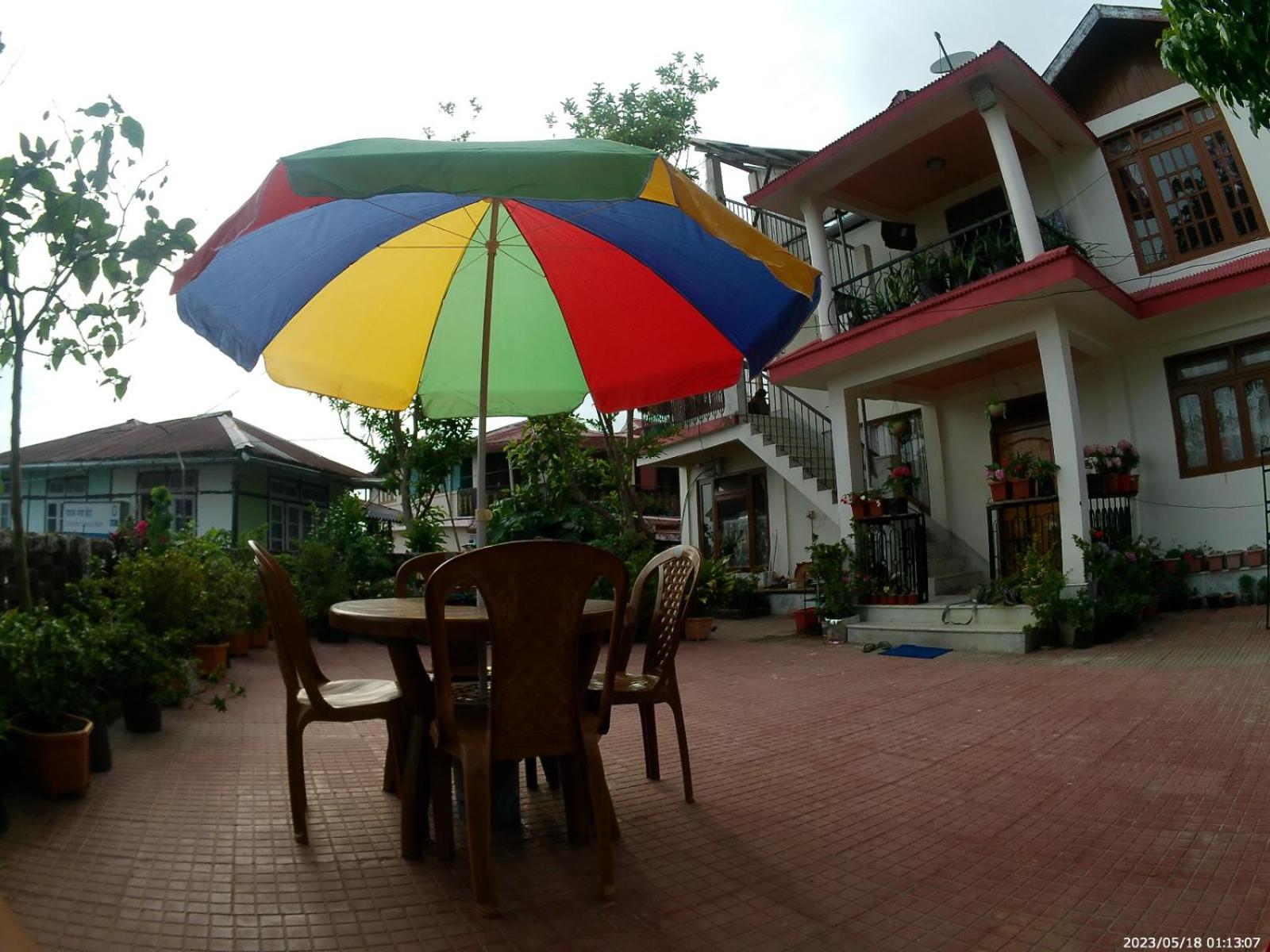 Seyon Homestay side view