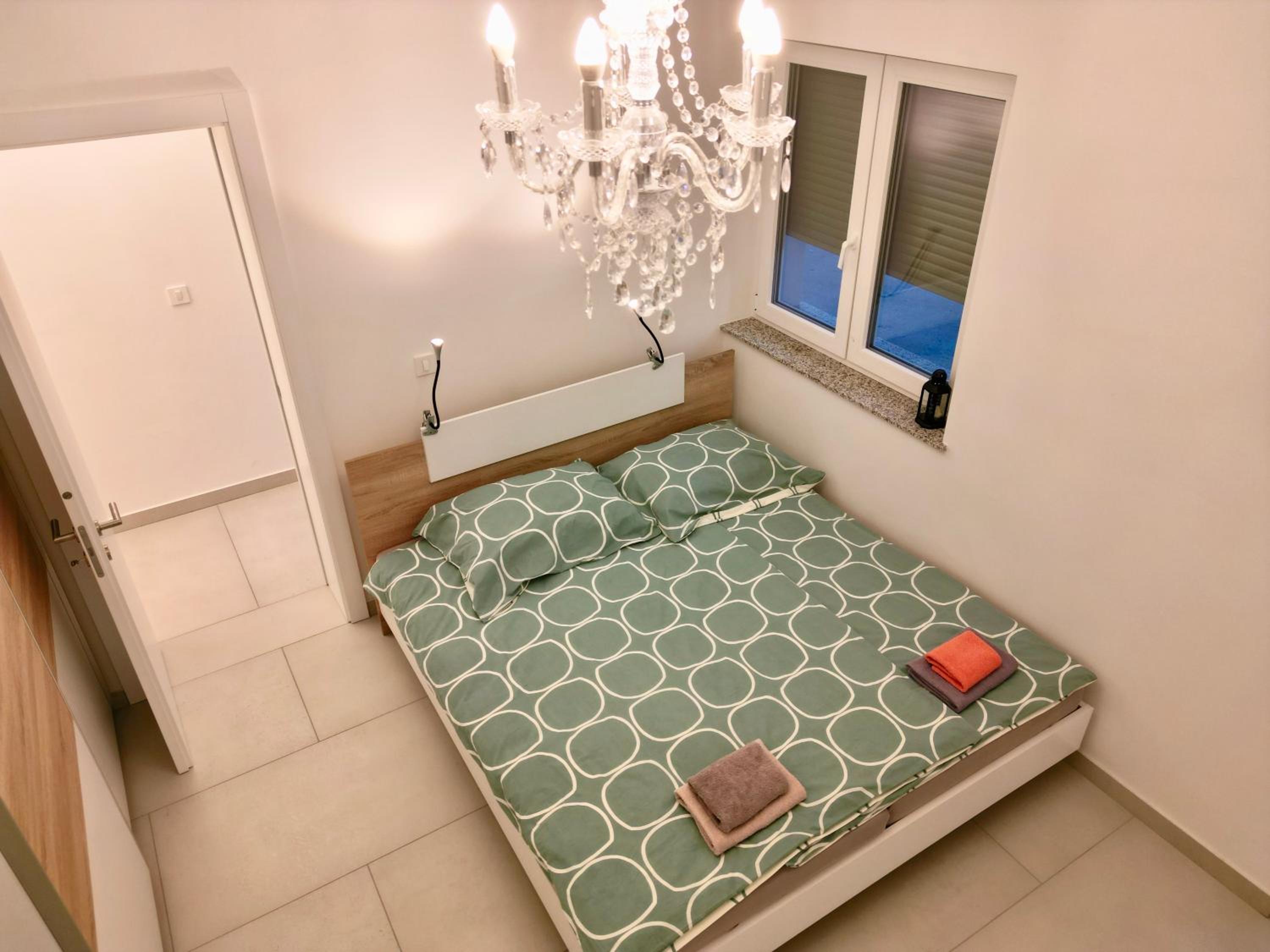 Jacobs Legacy - 4 Bedroom House, Free Parking, near City Center
