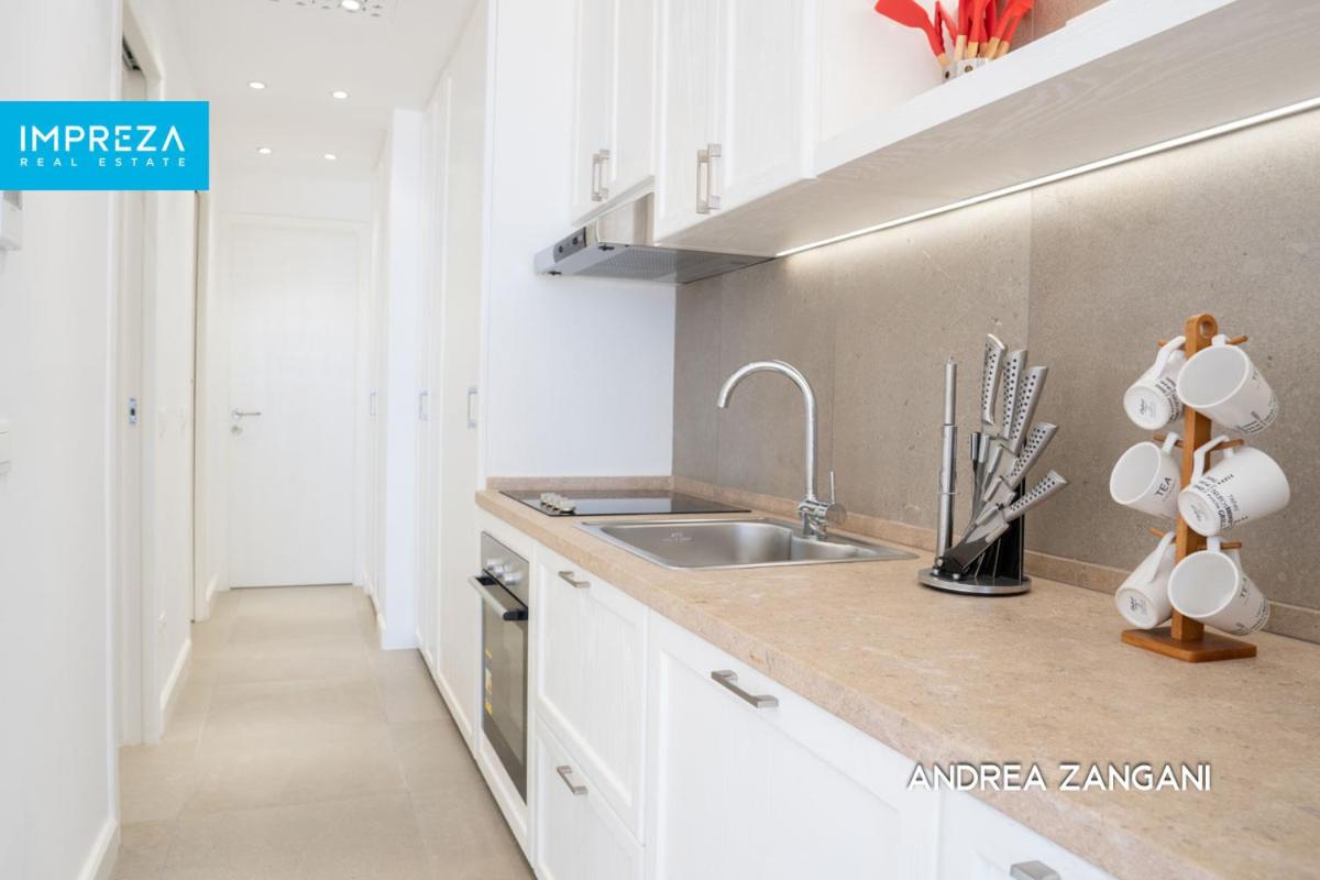 Luxury Apartmento Kiki con spettacolare vista mare R23117 view 2
