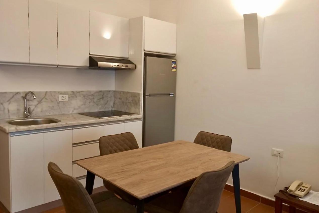 Appartamento trilocale con vista mare Domina Coral Bay R23121 view 3