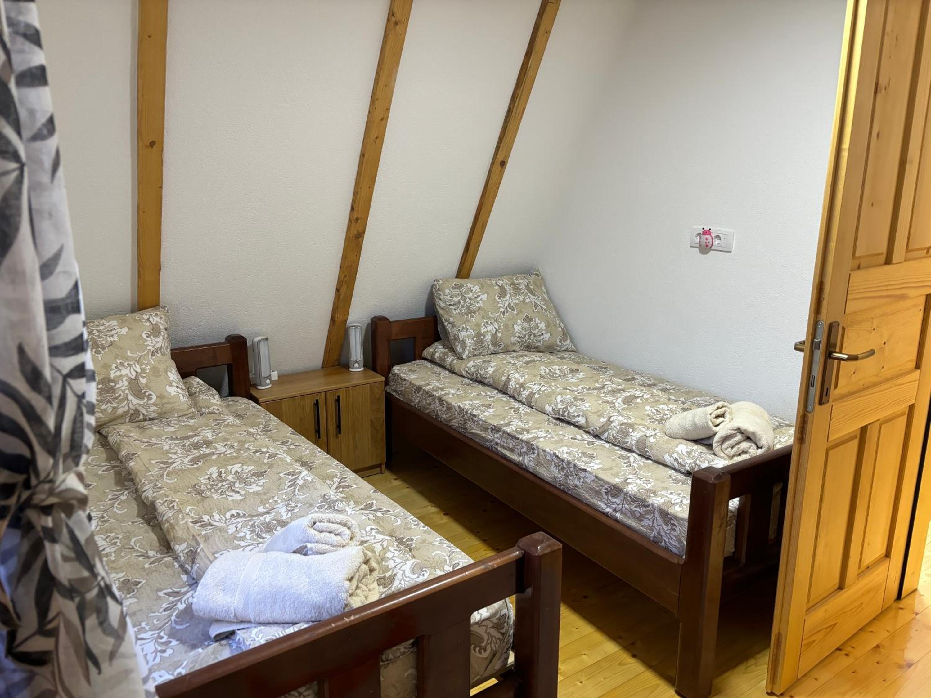 Topli Dom Golija