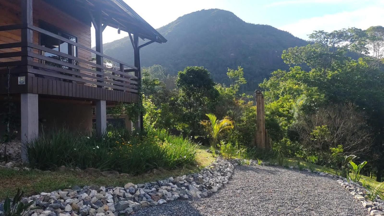 Espaço Isha Canelinha