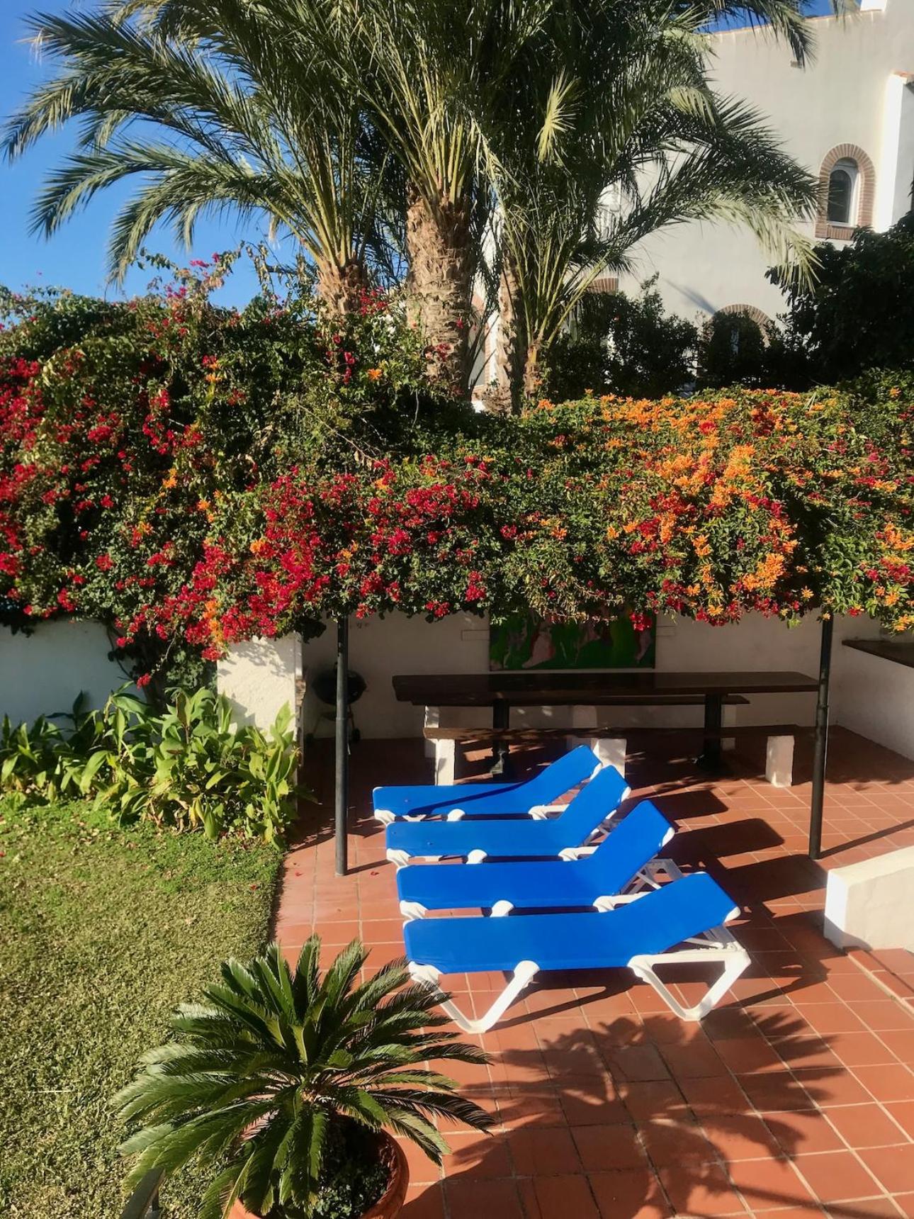 Spacious villa with sea view and private pool