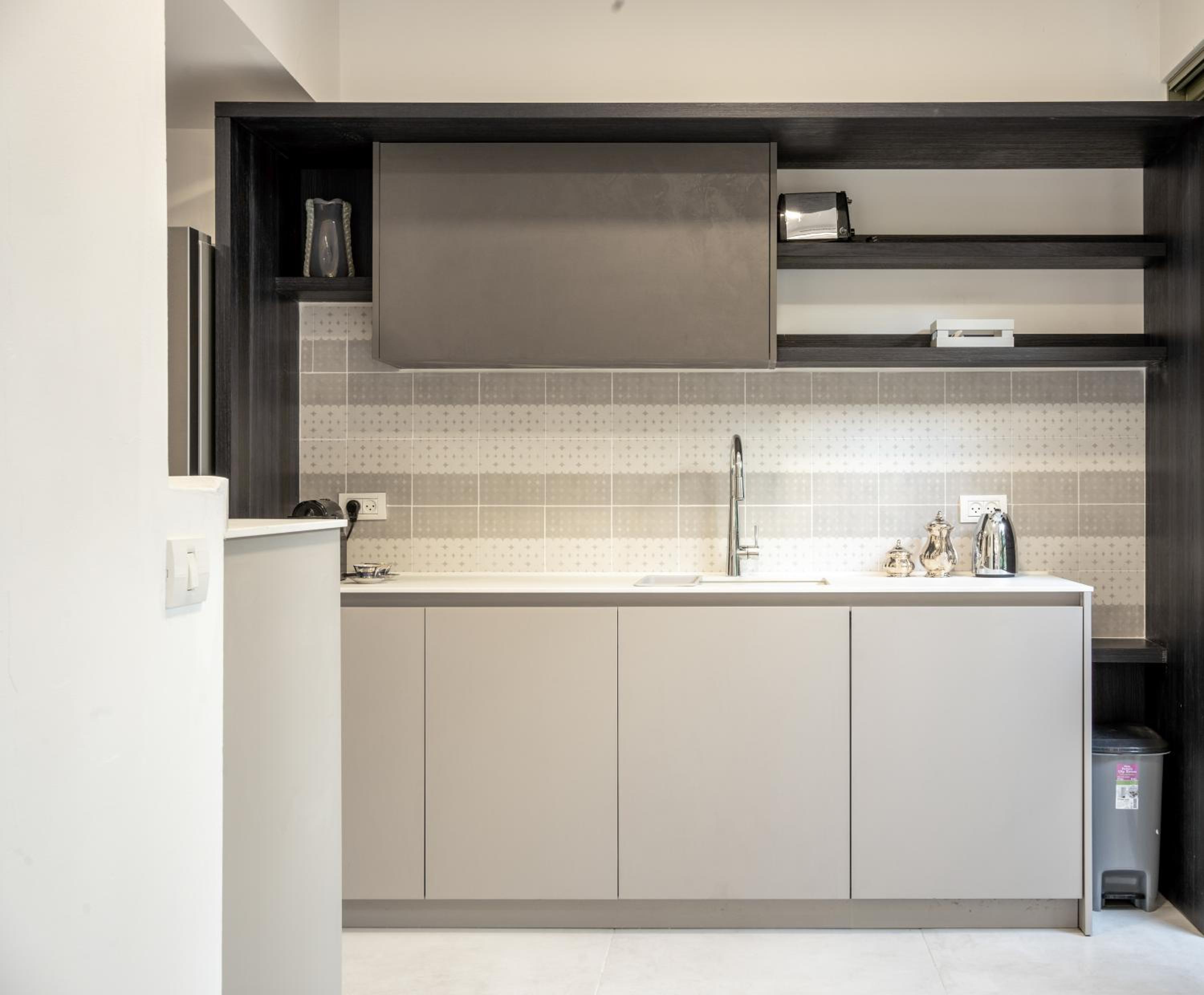 BnBIsrael apartments - Ben Yehouda Jonquille view 3