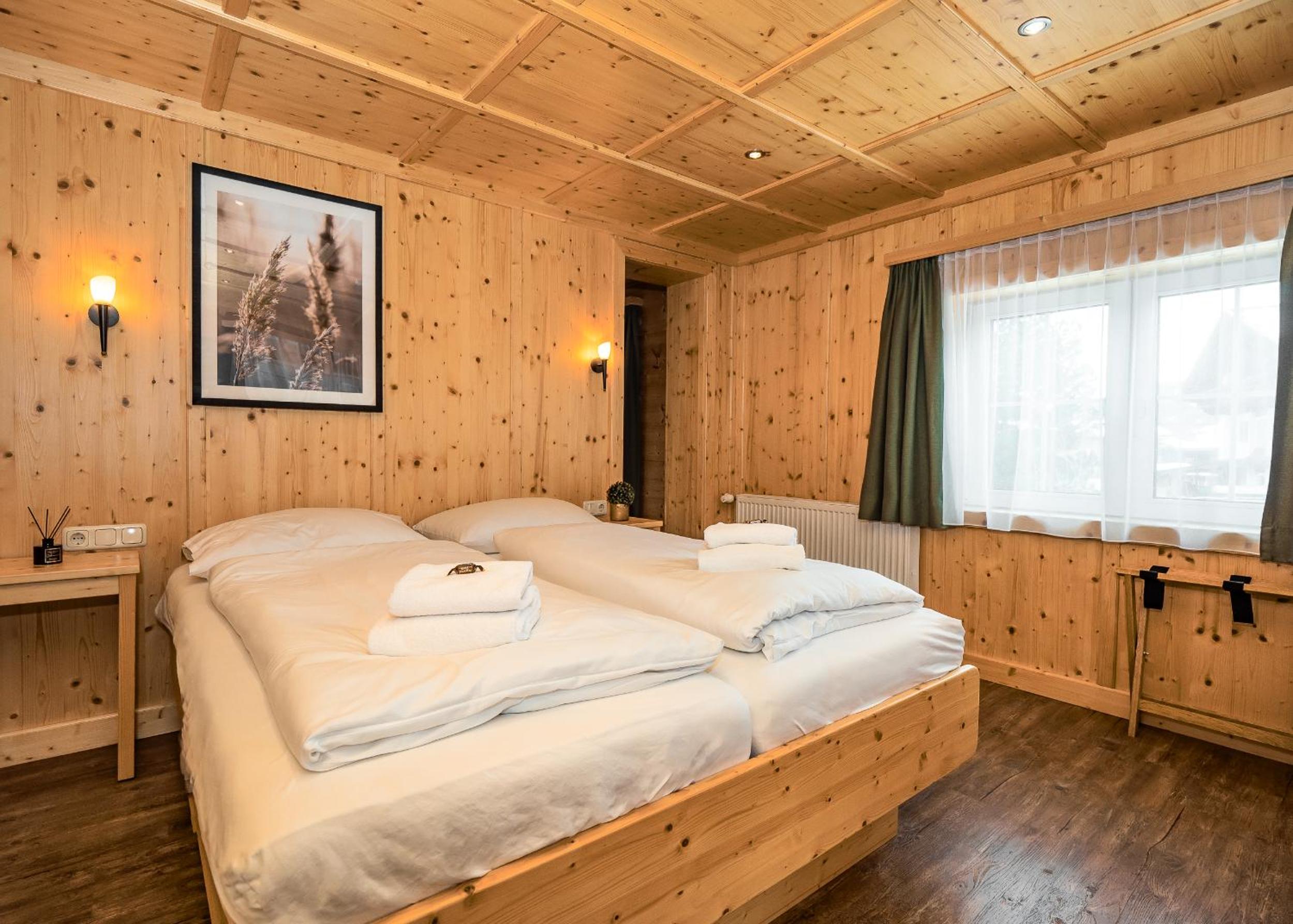 AURA Bed & Breakfast