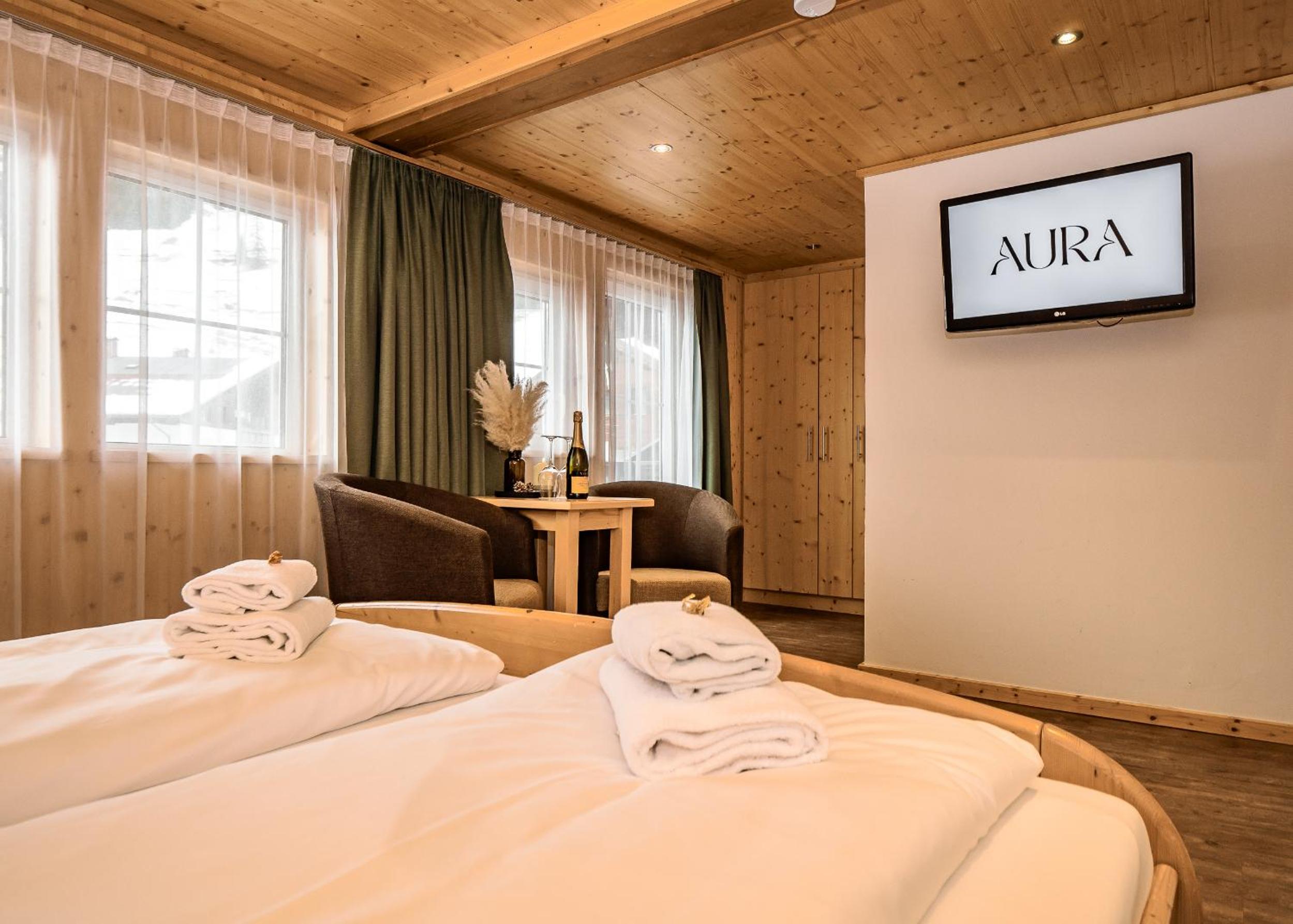 AURA Bed & Breakfast