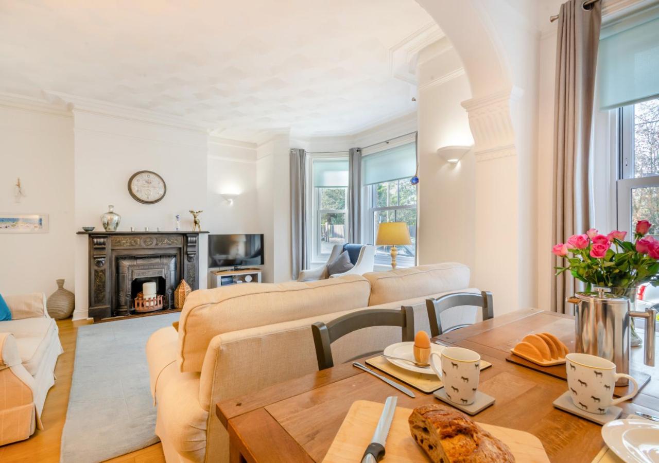 1 Bed in Overstrand oc-1866