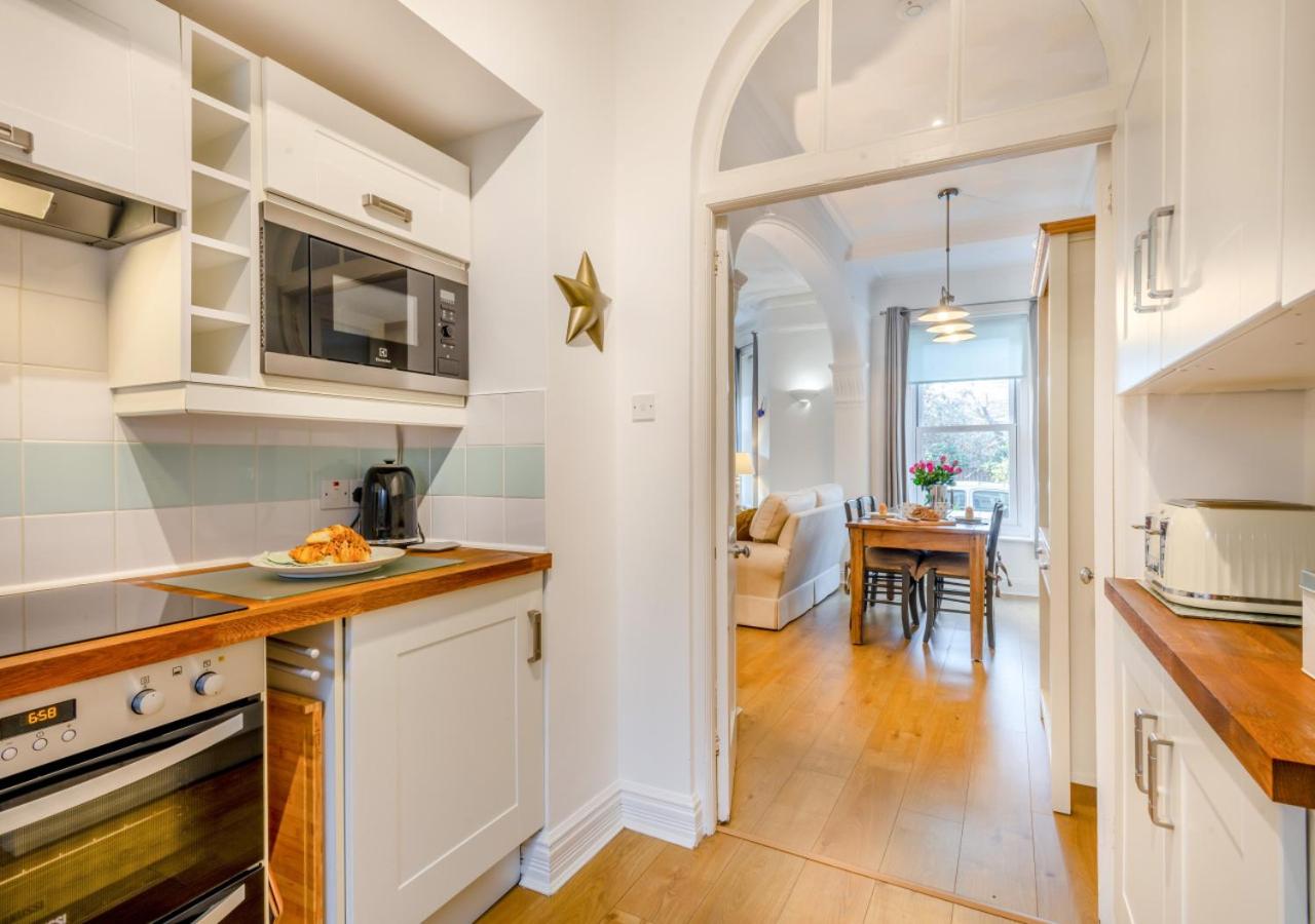 1 Bed in Overstrand oc-1866