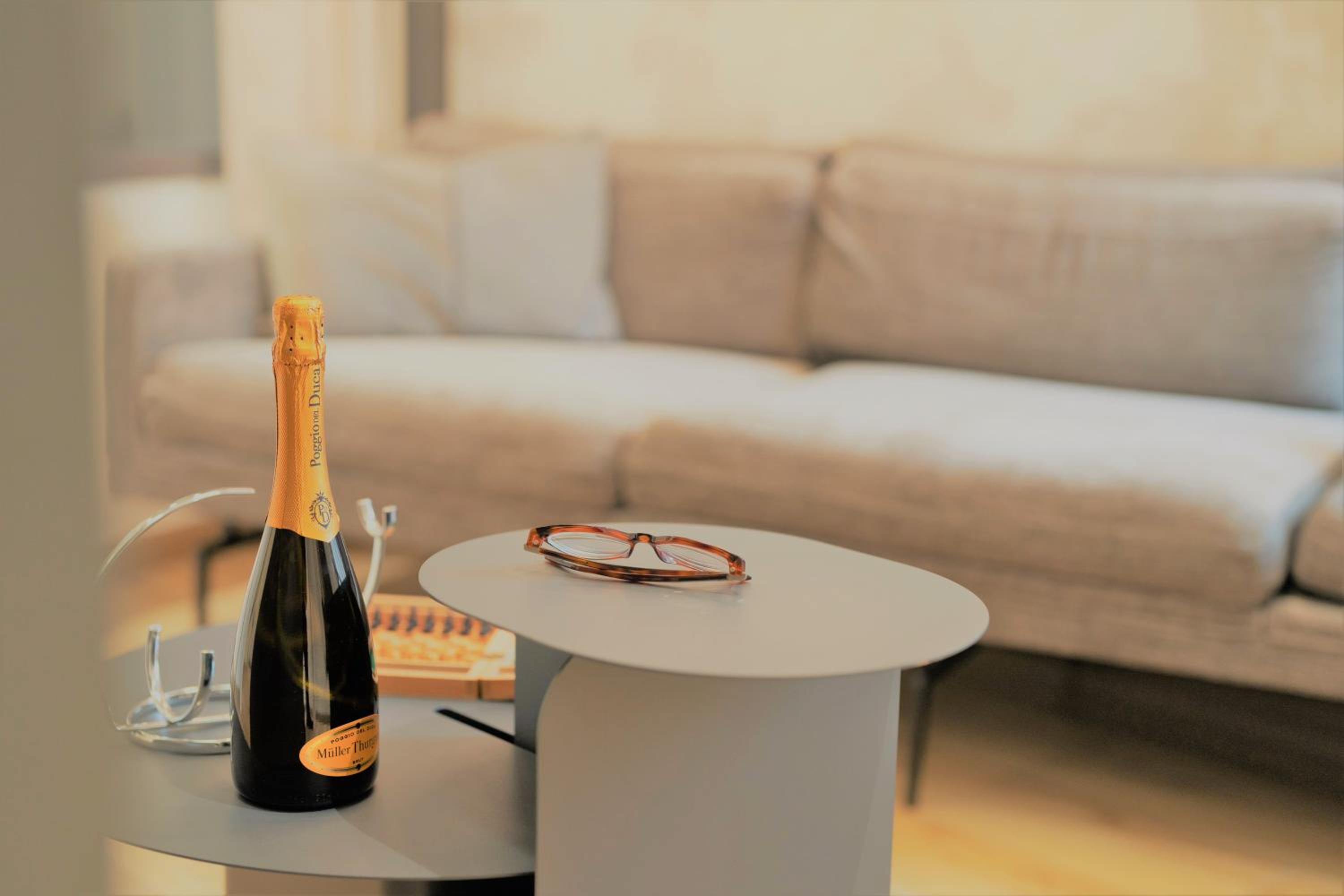 The Best Nest - Home Suite Home NEW OPENING