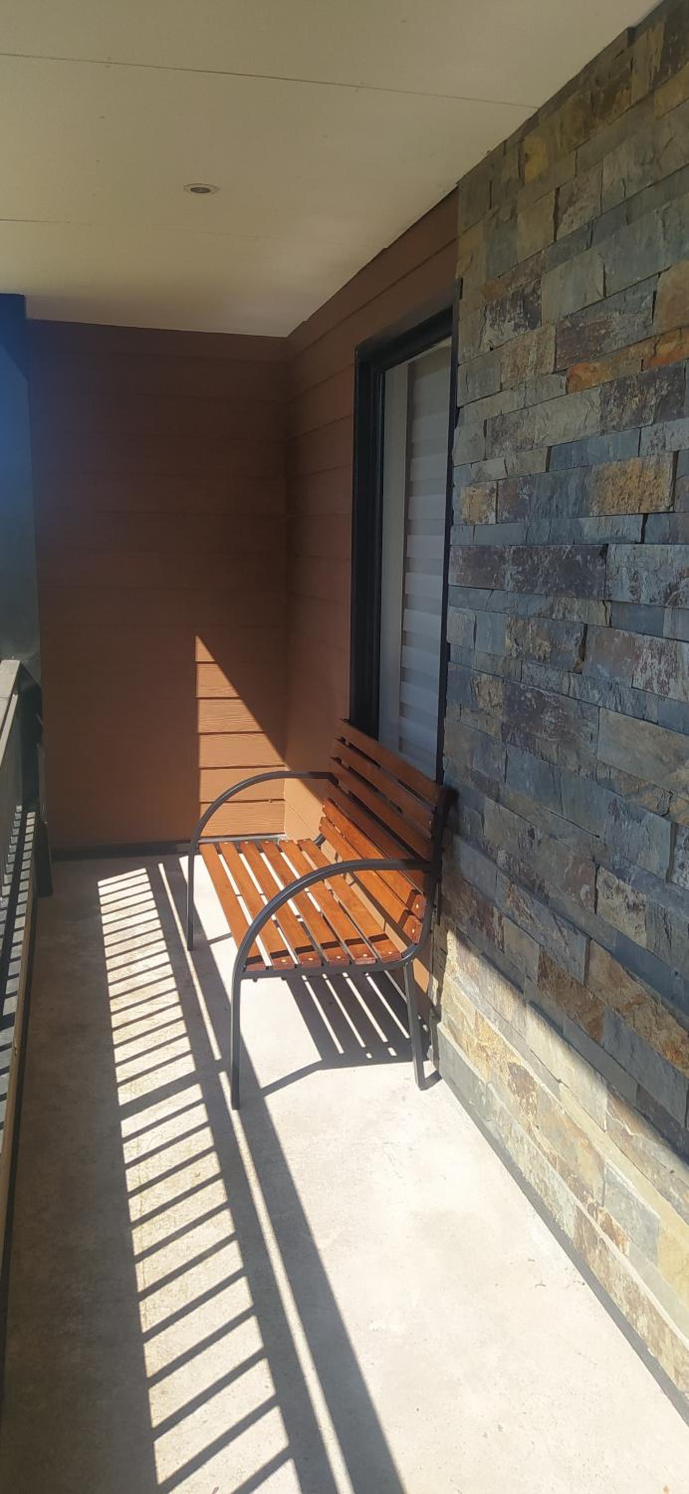 Moderno departamento con balcón en IslaTeja, Valdivia