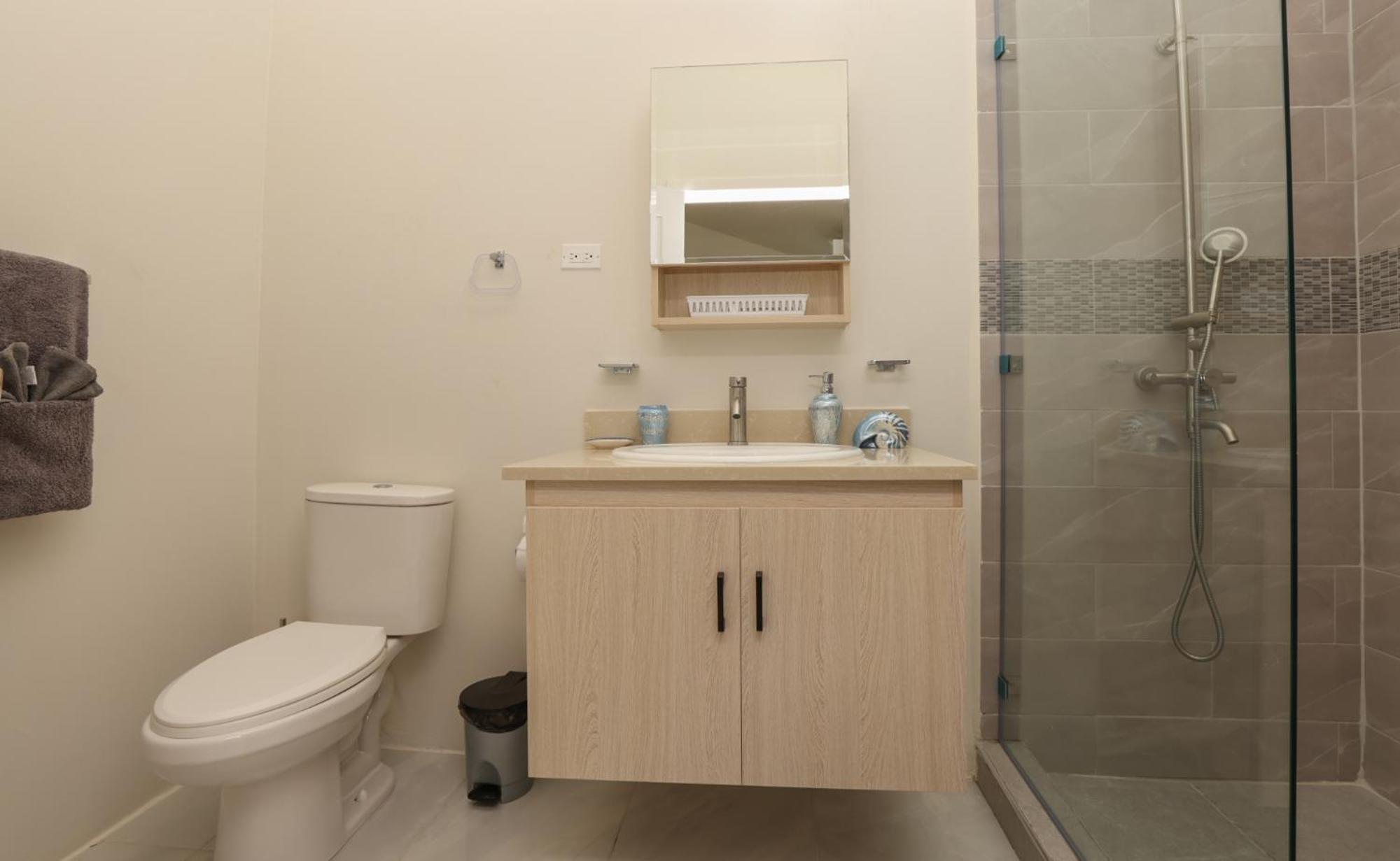 Osmax Oasis, 1BD and 1 BA, Gated, near Puerto Seco Beach