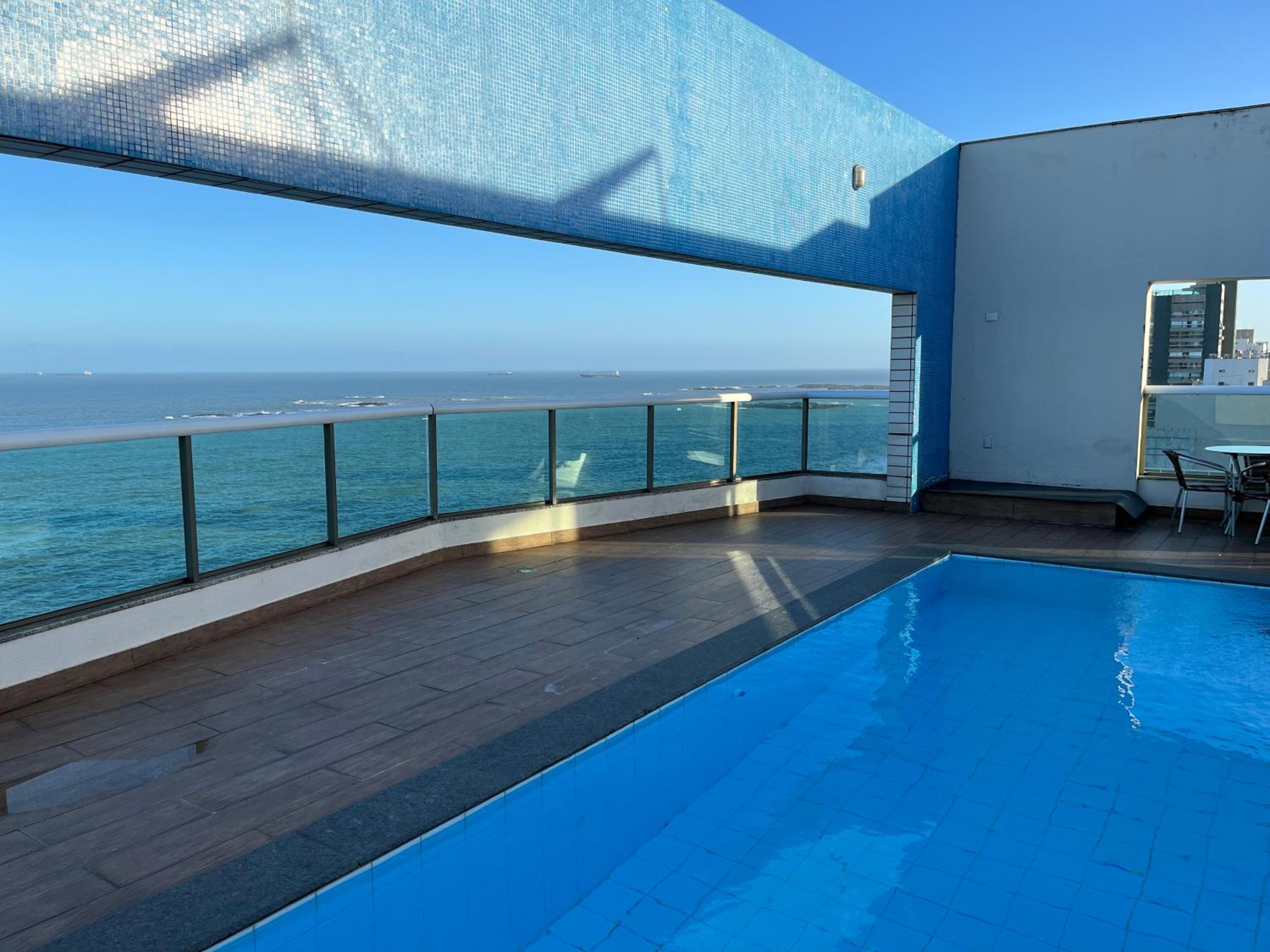 Ocean Flat com vista pro mar 604
