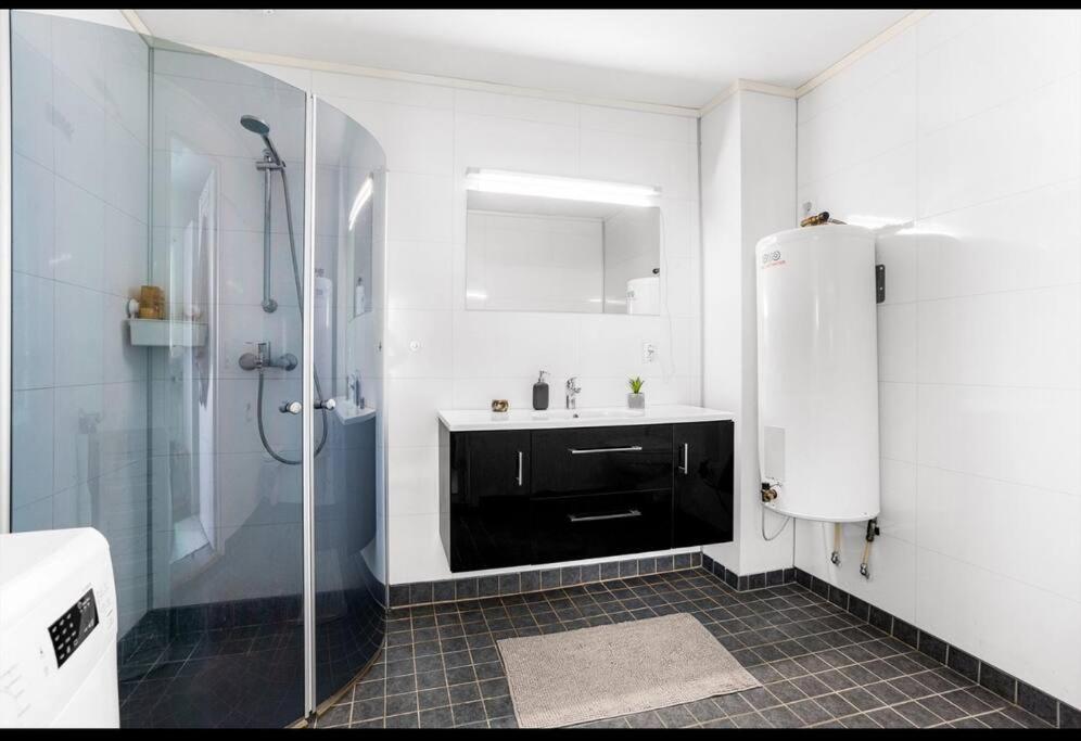 Modern 2-bedroom apartment
