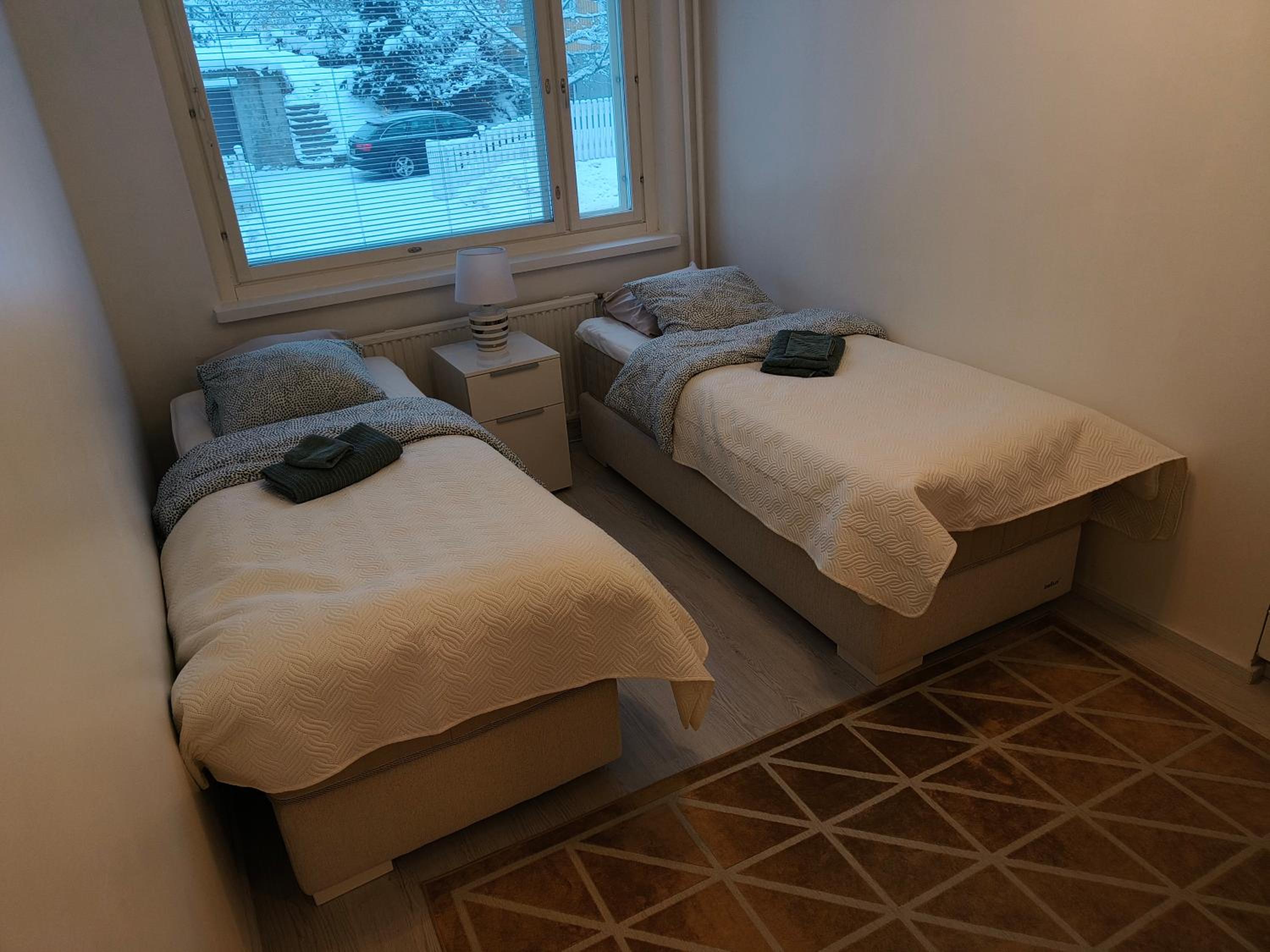 Suuri huoneisto isommalle ryhmälle / Large apartment for bigger group