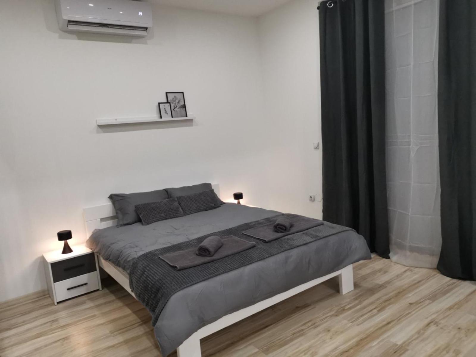 Central Apartments view 3