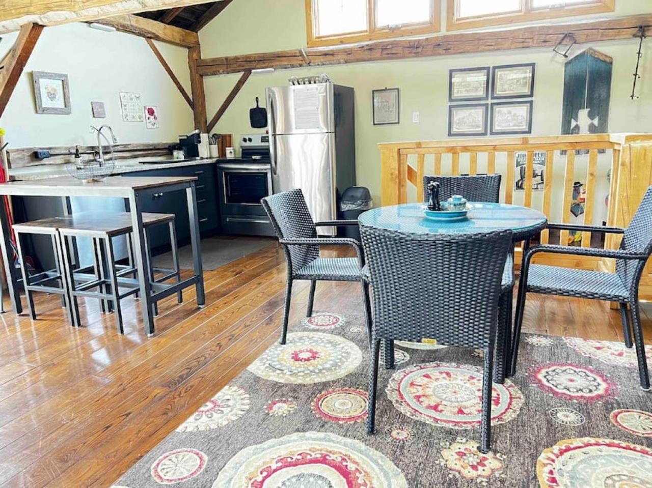Guelph Vacations - The Farm Shed Guelph Elora - Property Image 3