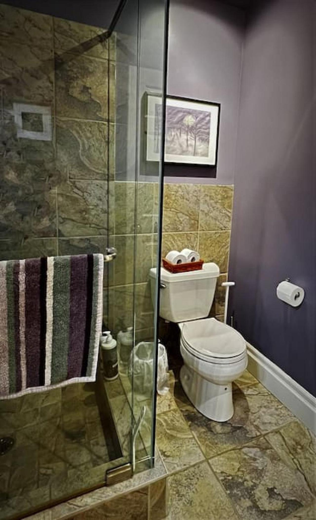 Guelph Vacations - Farmhouse Apartment Guelph Elora - Property Image 1