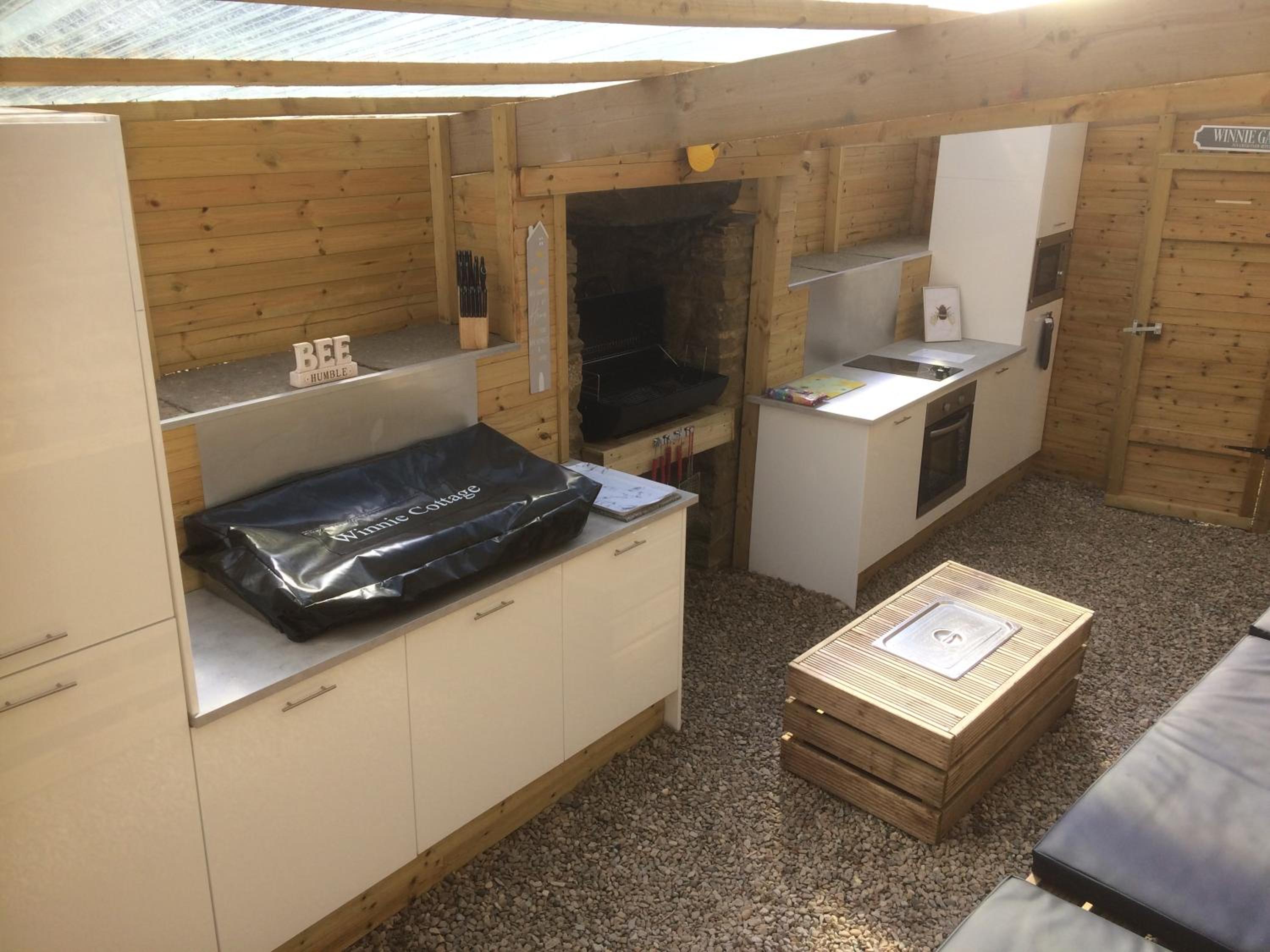 Winnie Cottage - Hot Tub, Games Room, Sauna, Large Garden view 5