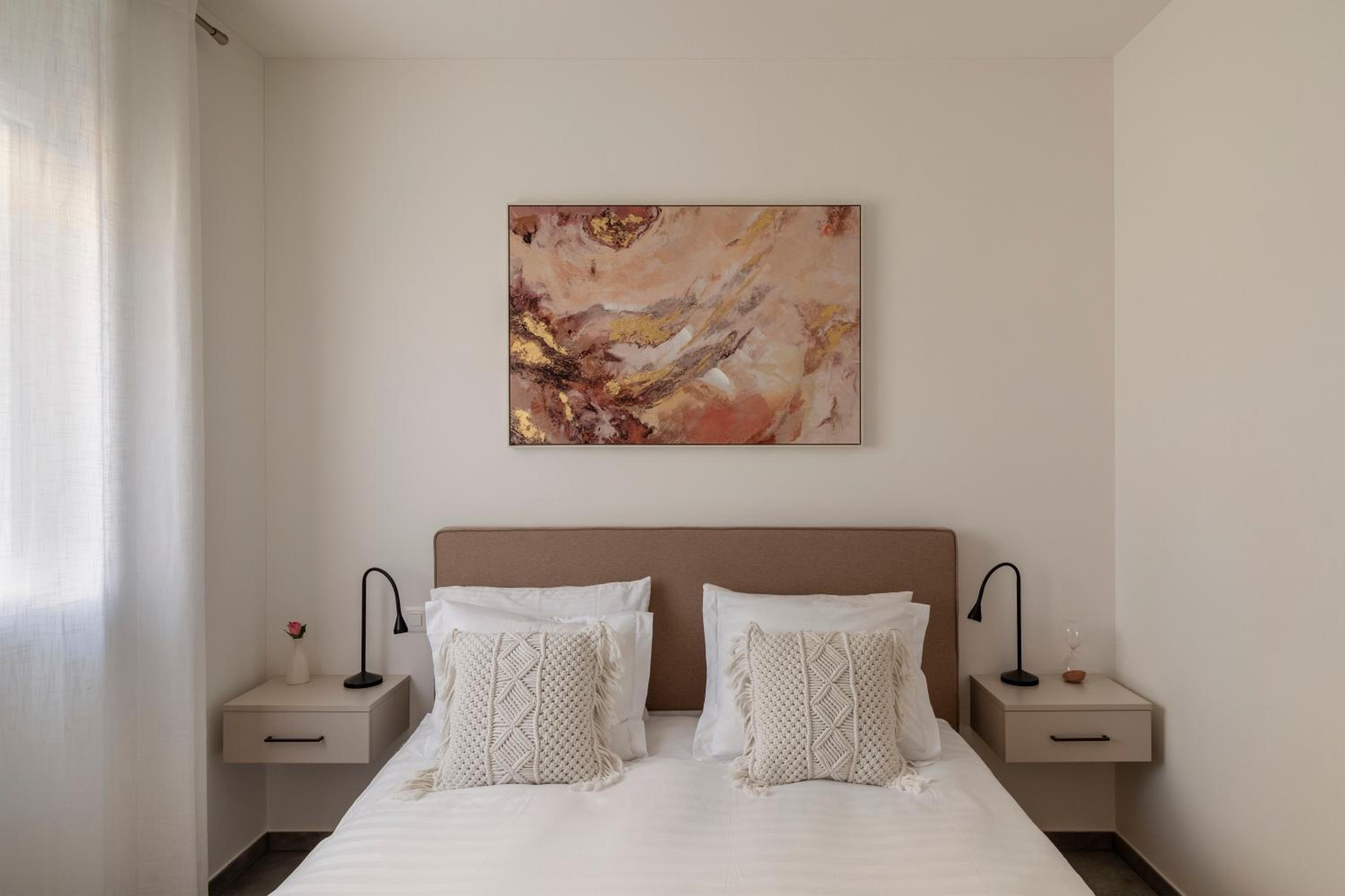 Lugano Superior Suites - Free Parking