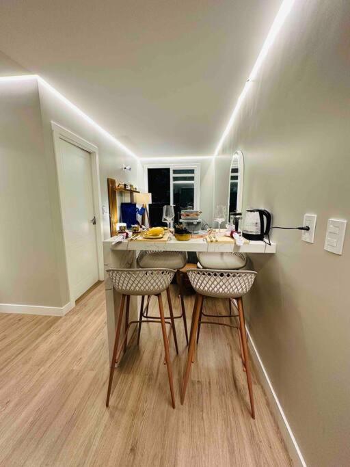 Apartamento Luxuoso de 1/4 em Gramado-RS