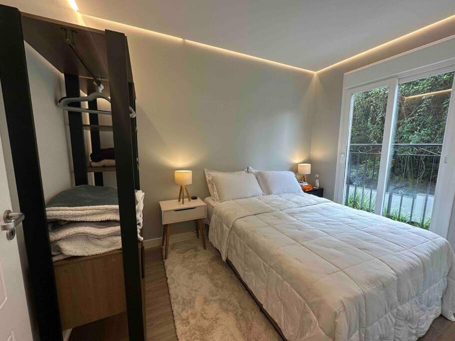 Apartamento Luxuoso de 1/4 em Gramado-RS