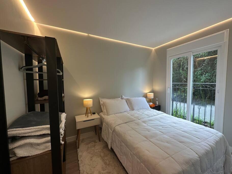 Apartamento Luxuoso de 1/4 em Gramado-RS