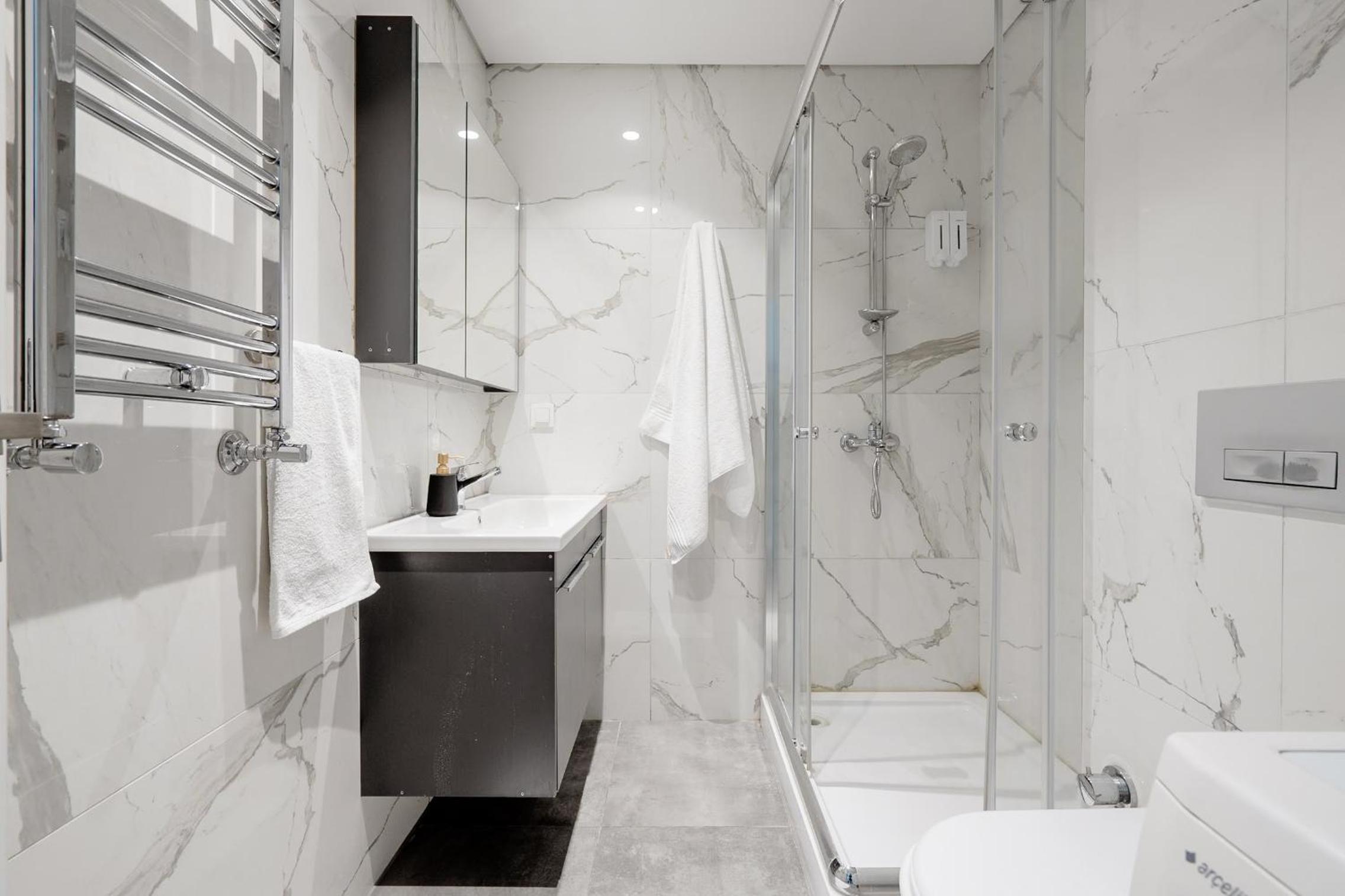 Seba Suites with Fitness And Pool