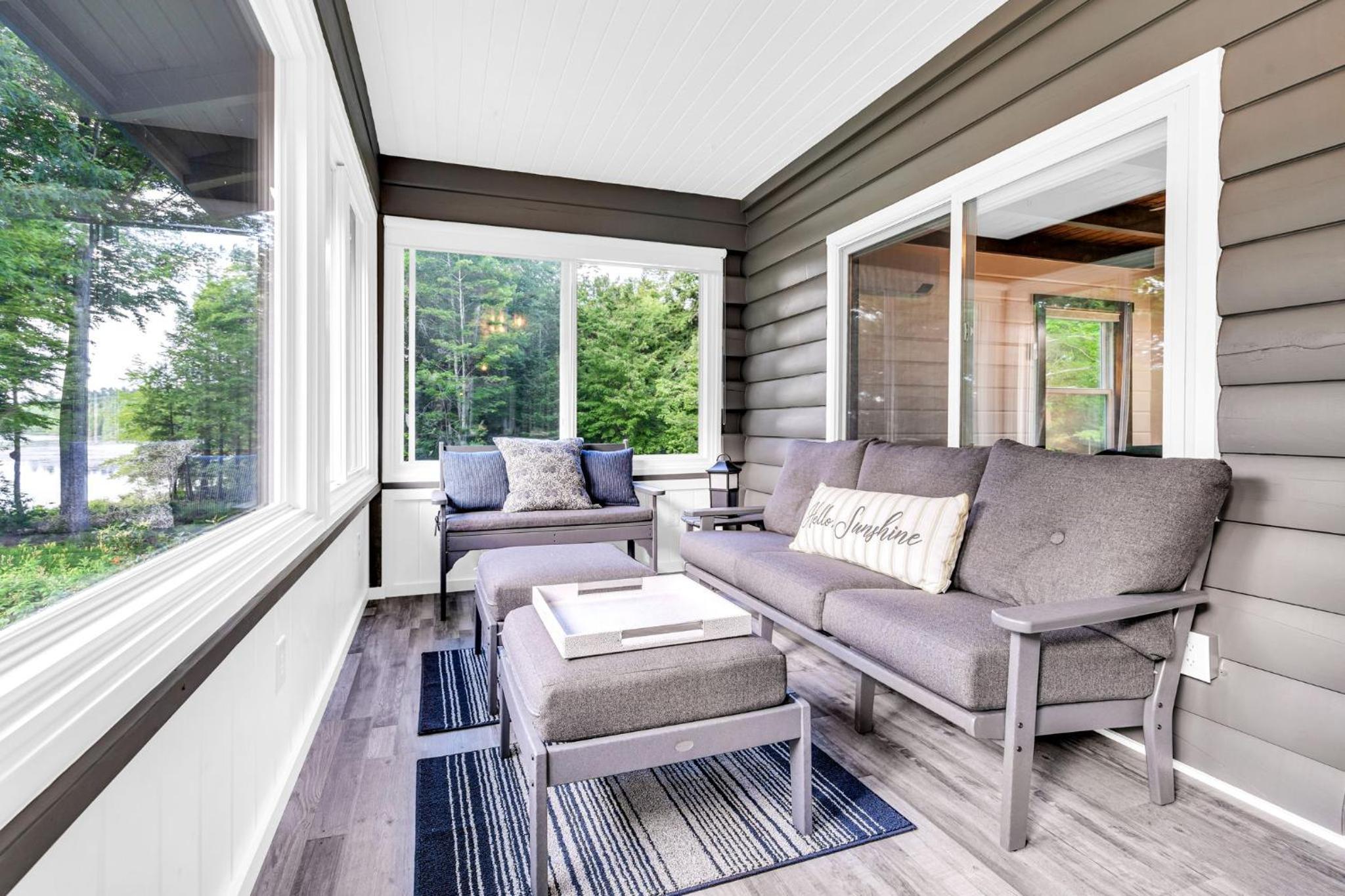 Loon Lodge