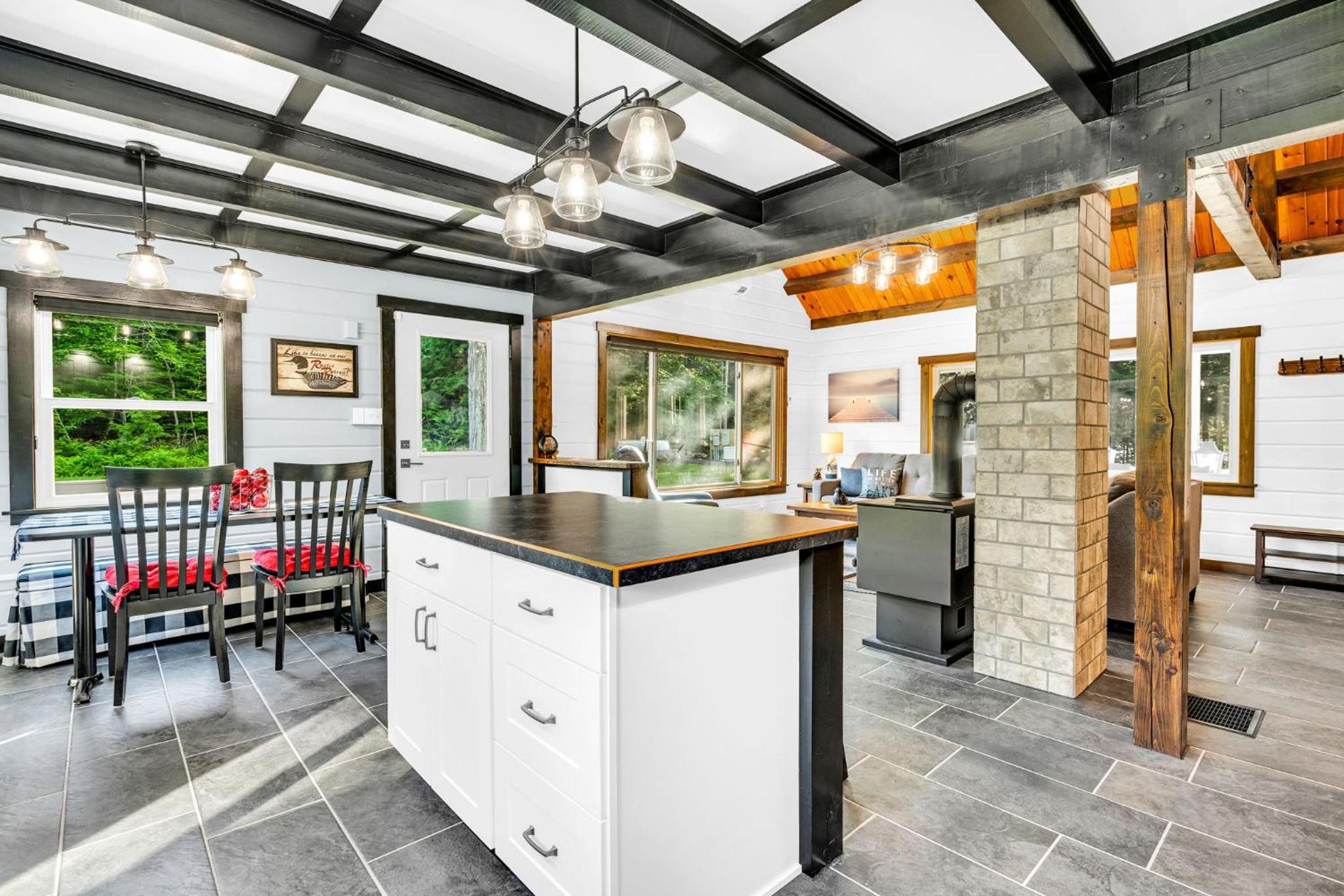 Loon Lodge