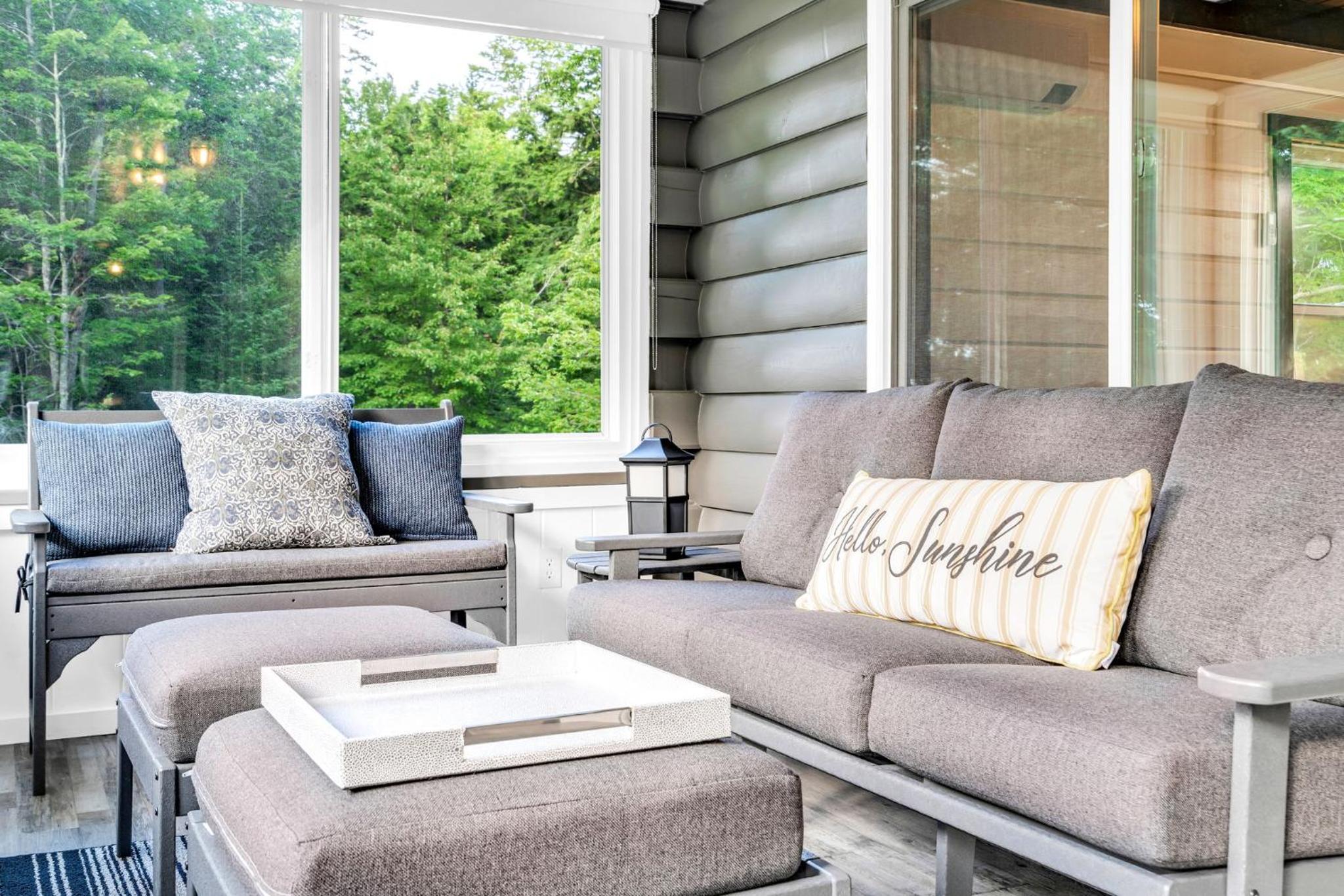 Loon Lodge