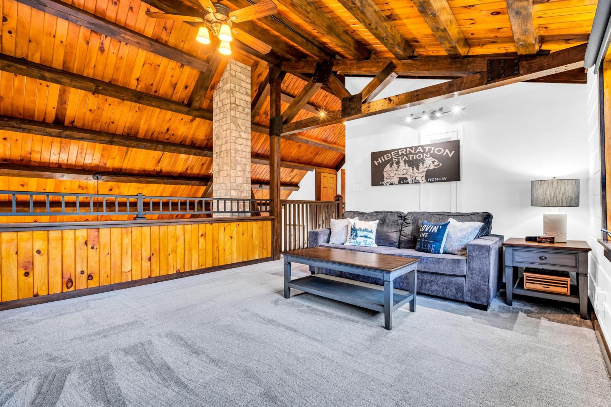 Loon Lodge