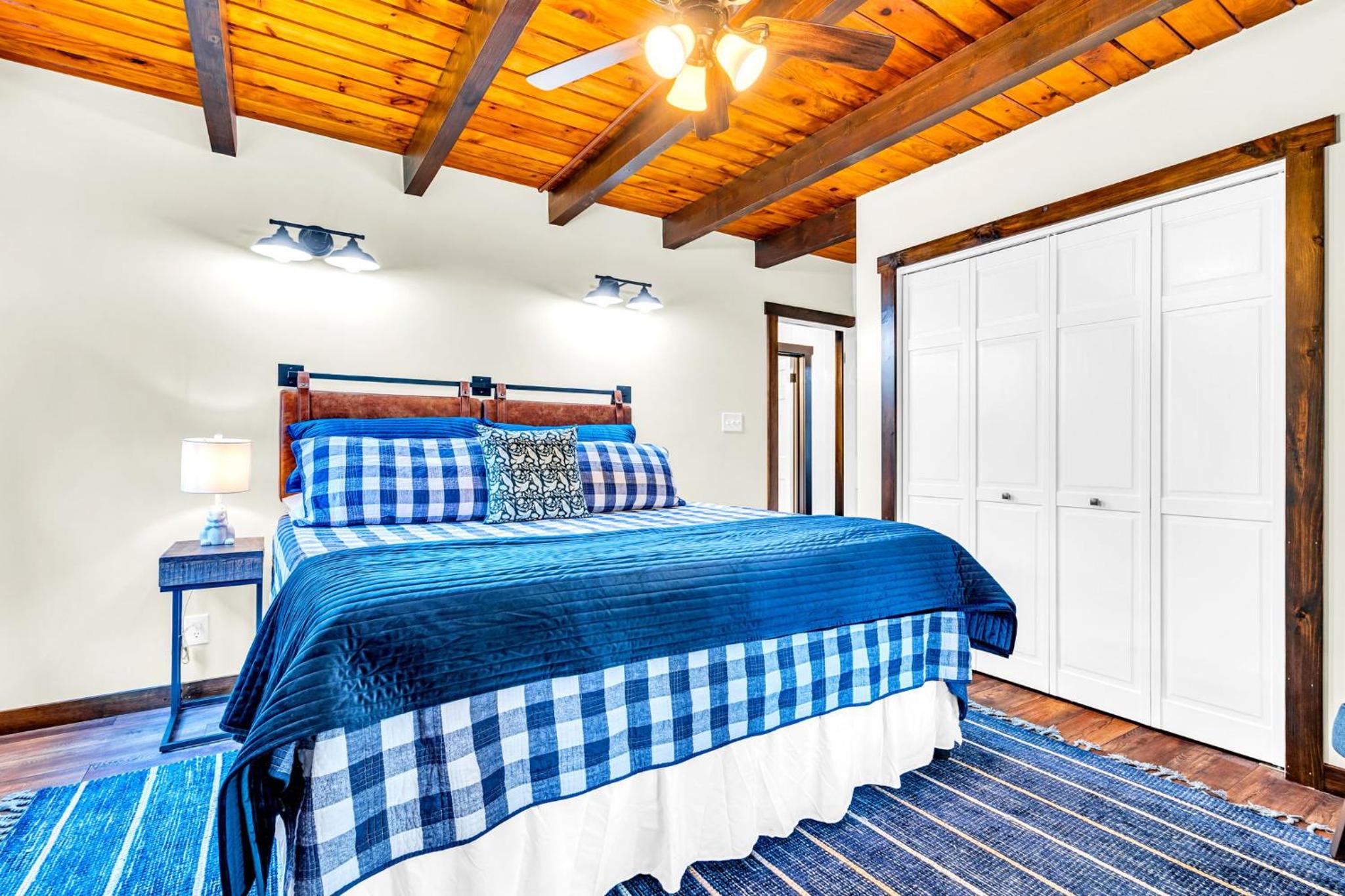 Loon Lodge