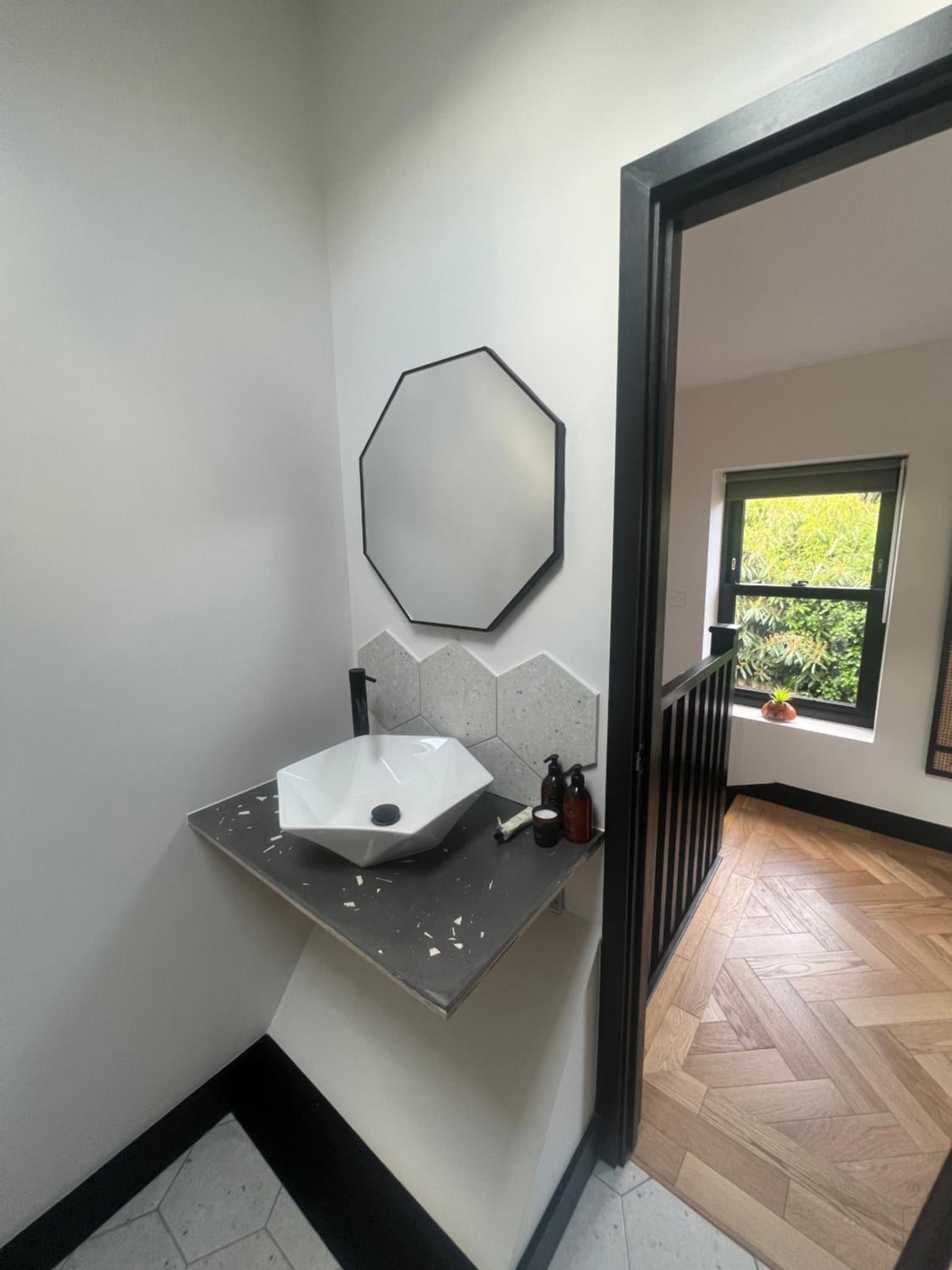 Private room in Mews house