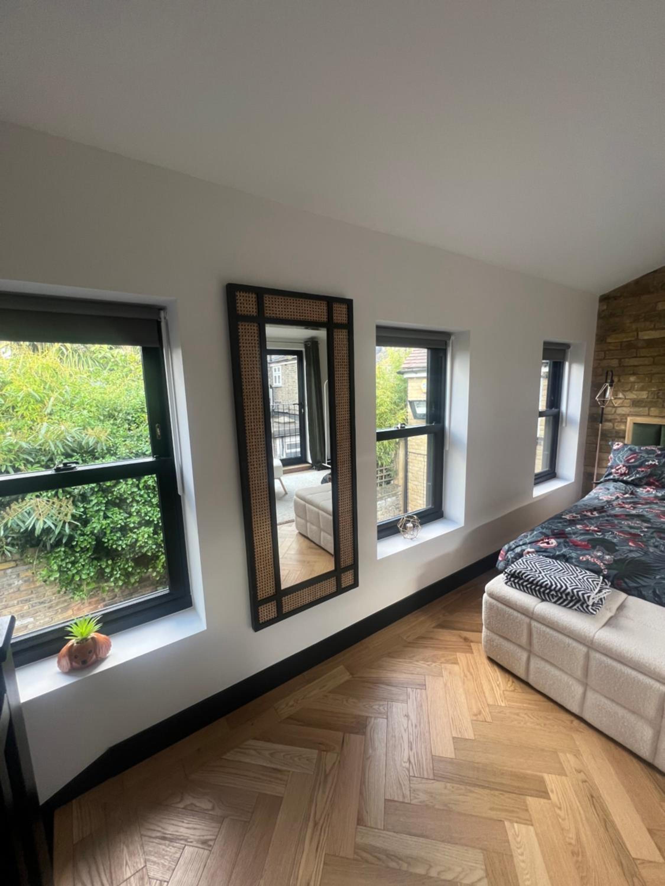 Private room in Mews house