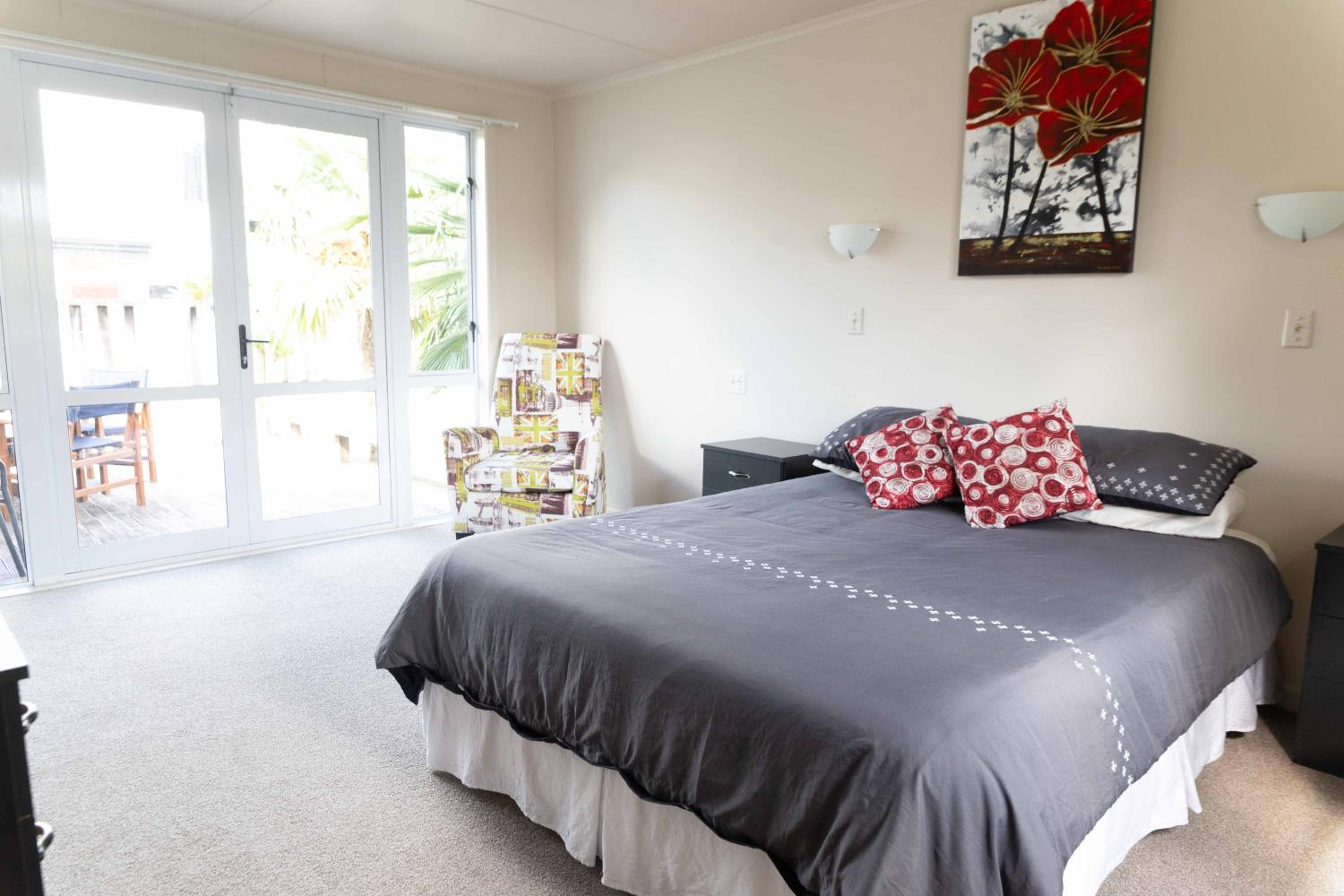 Kiwi bnb view 4