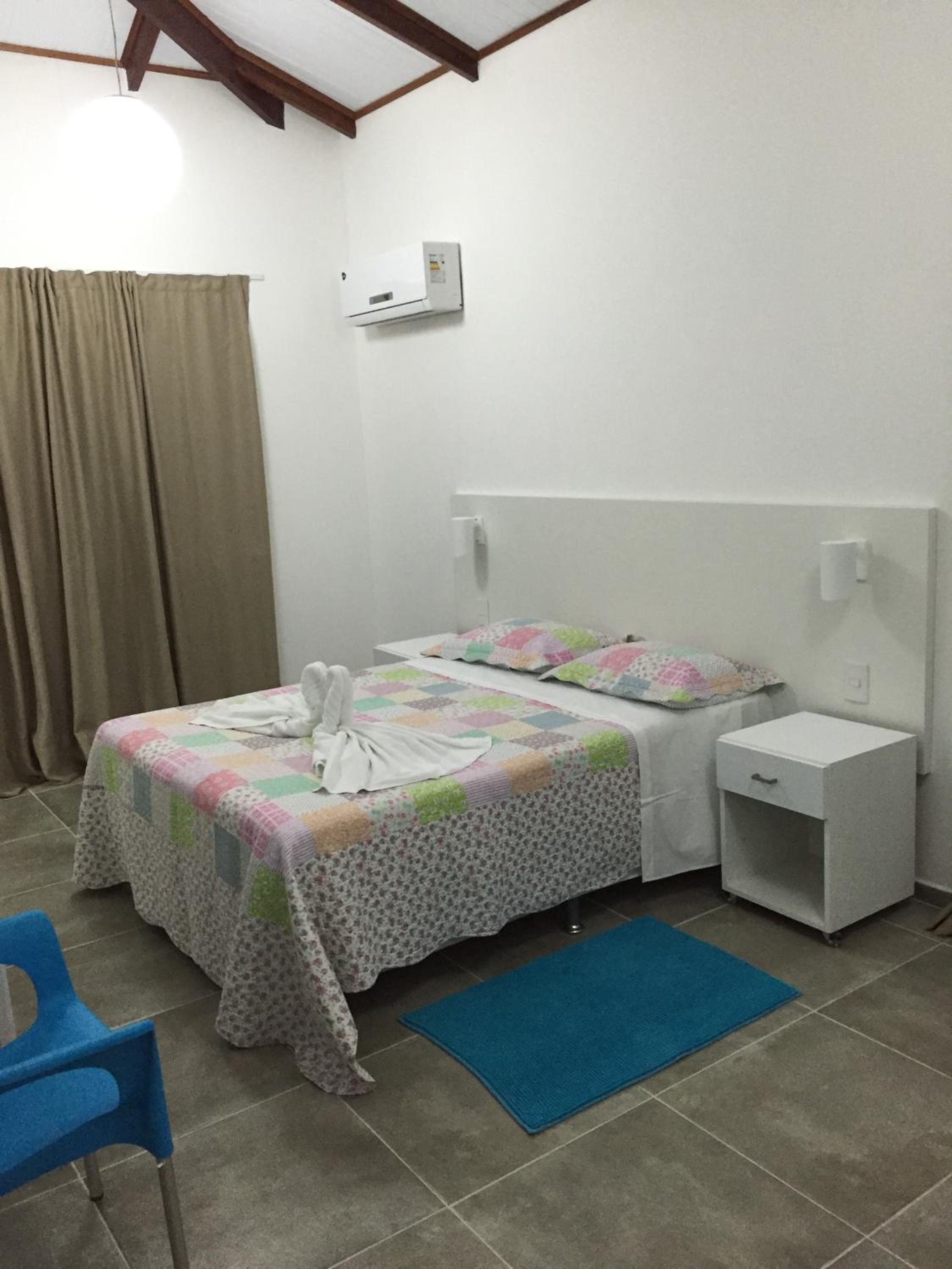 Casa vermelha - Condomínio fechado