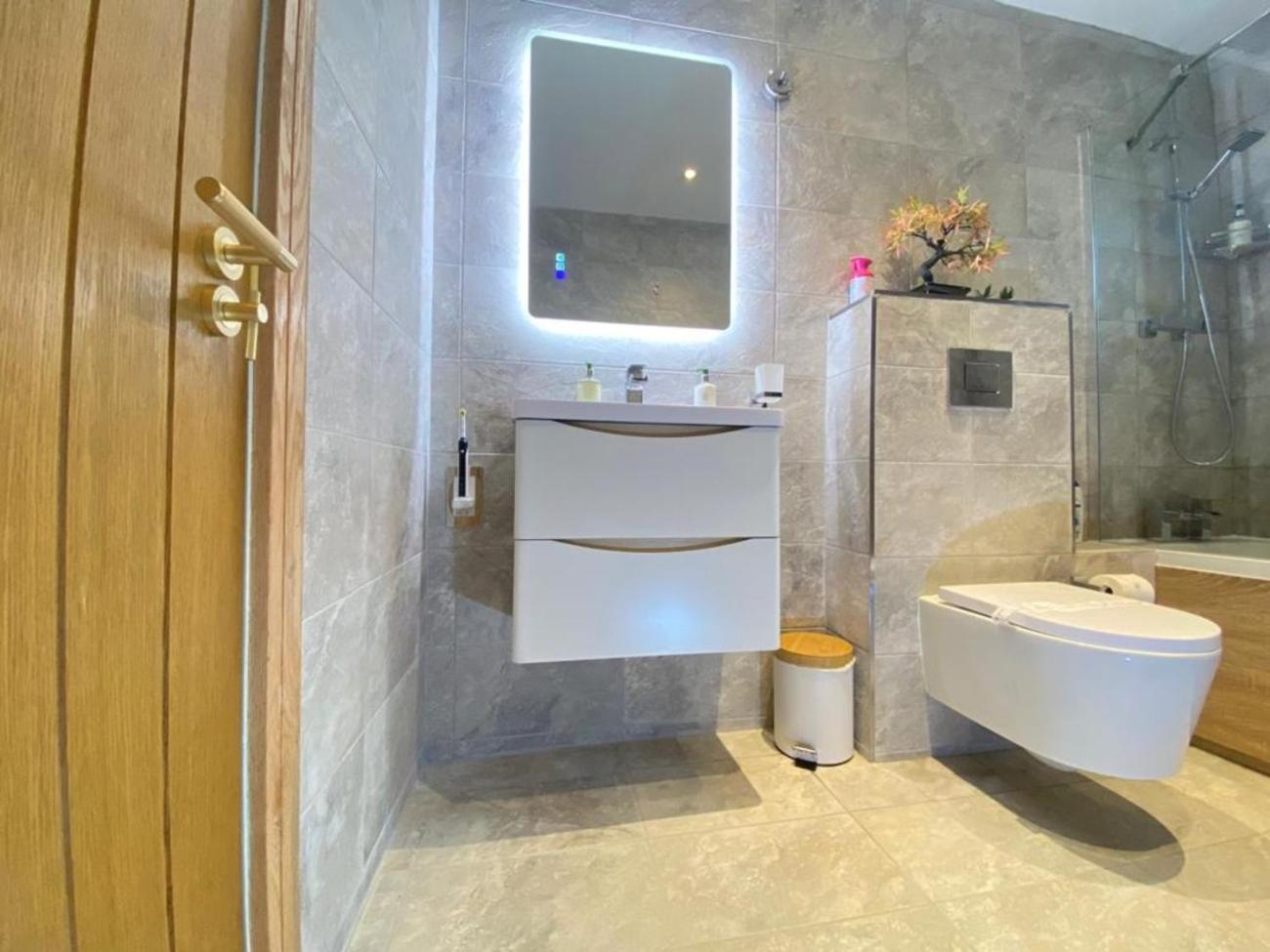Penrith Vacations - Lake District cottage in 1 acre gardens off M6 - Property Image 53