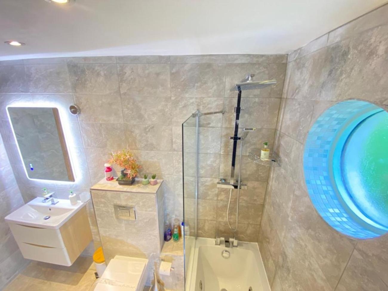 Penrith Vacations - Lake District cottage in 1 acre gardens off M6 - Property Image 54