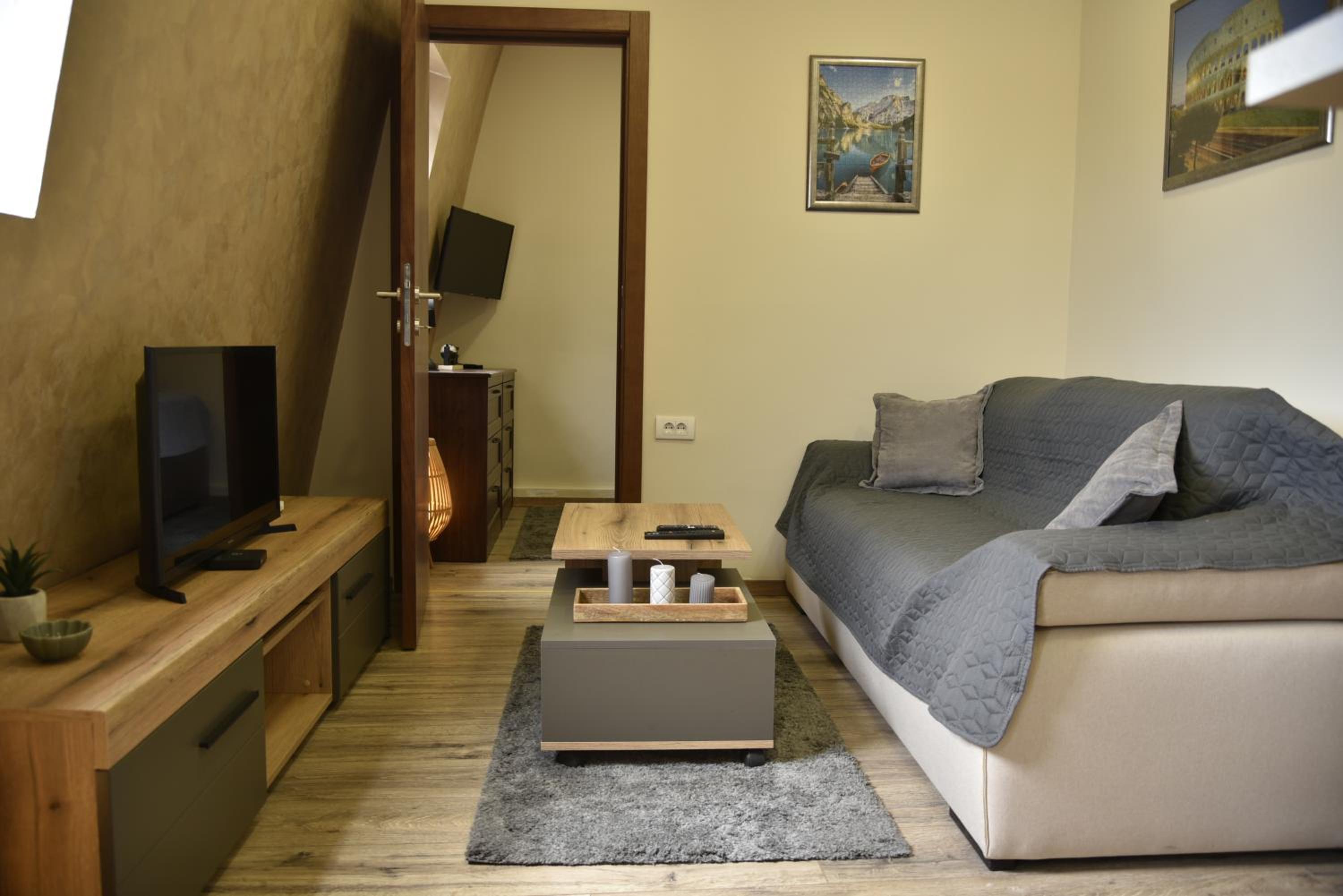 Belgrade Center Cozy Penthouse